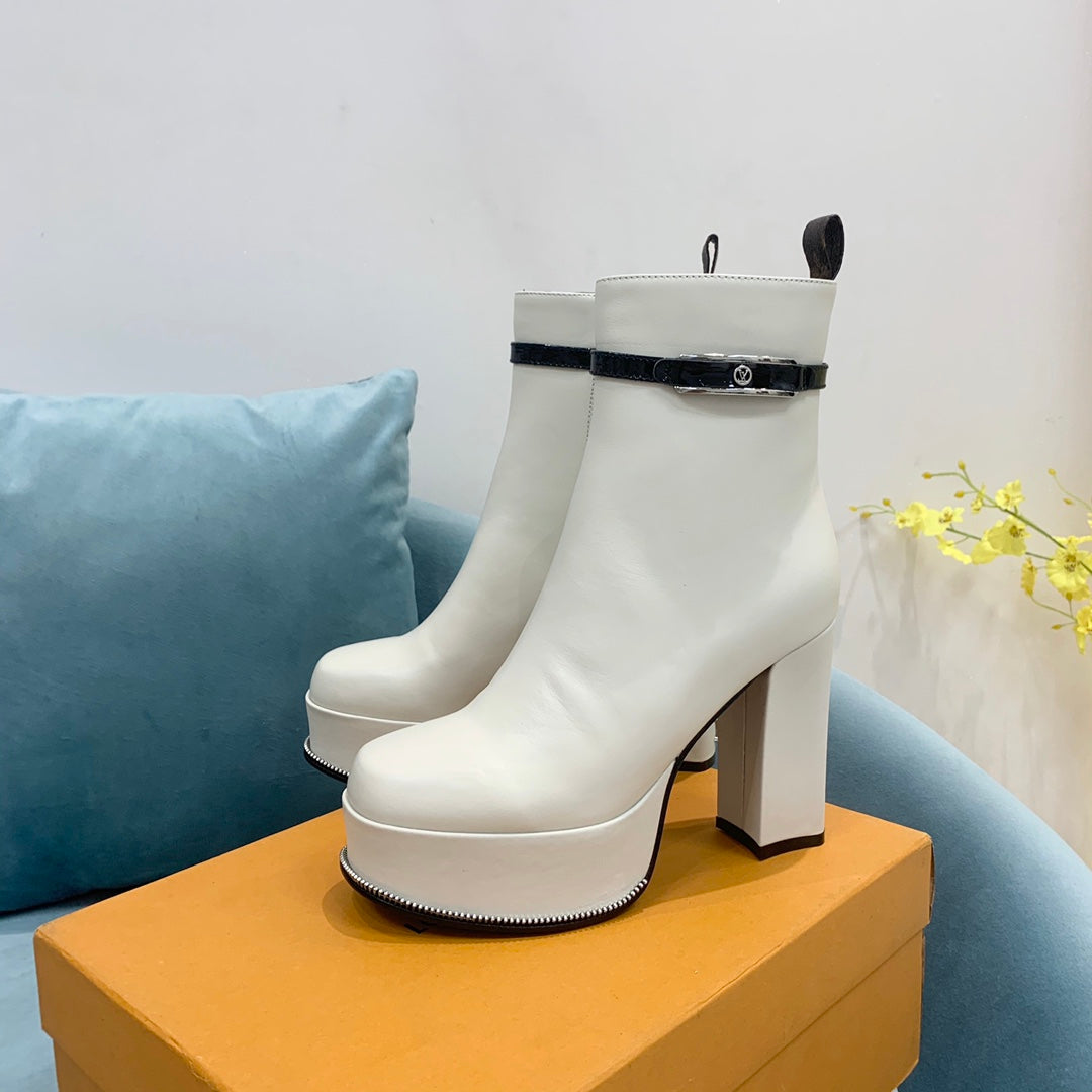 Luxury Shoes - LU-V - 438