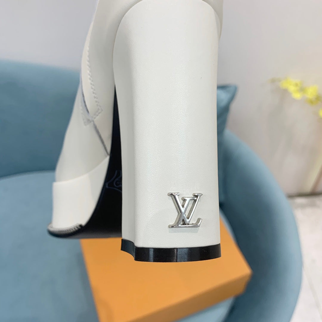 Luxury Shoes - LU-V - 438