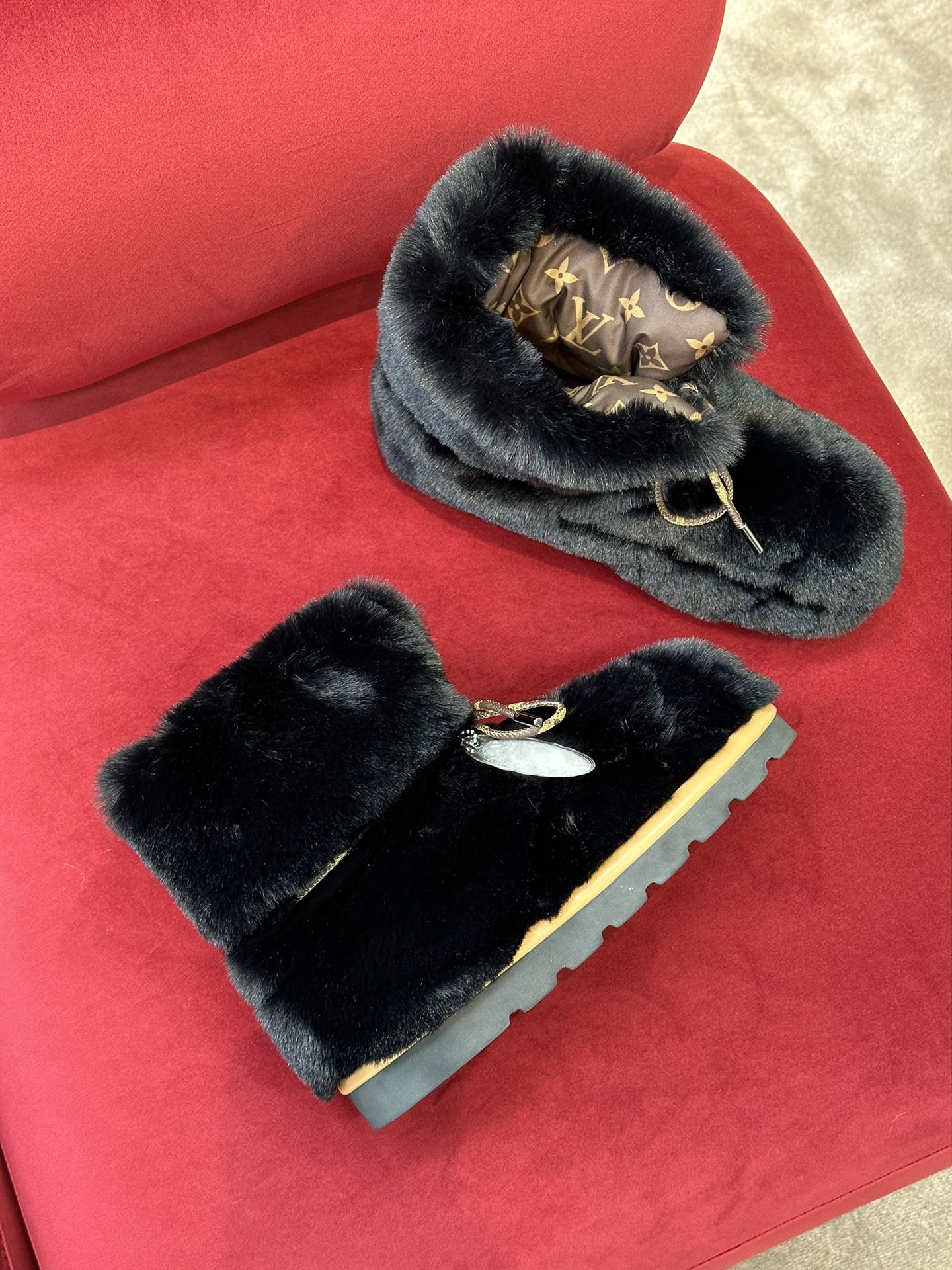 Luxury Shoes - LU-V - 474