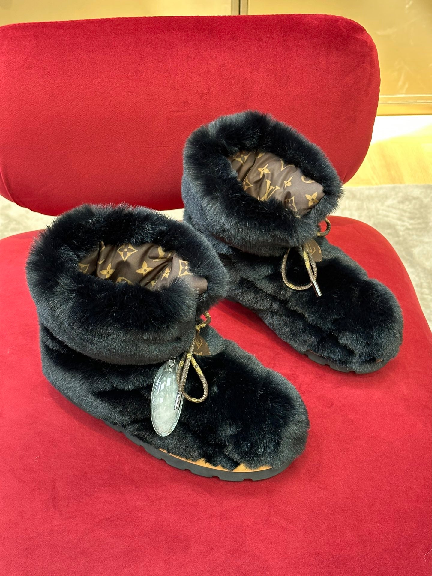 Luxury Shoes - LU-V - 474