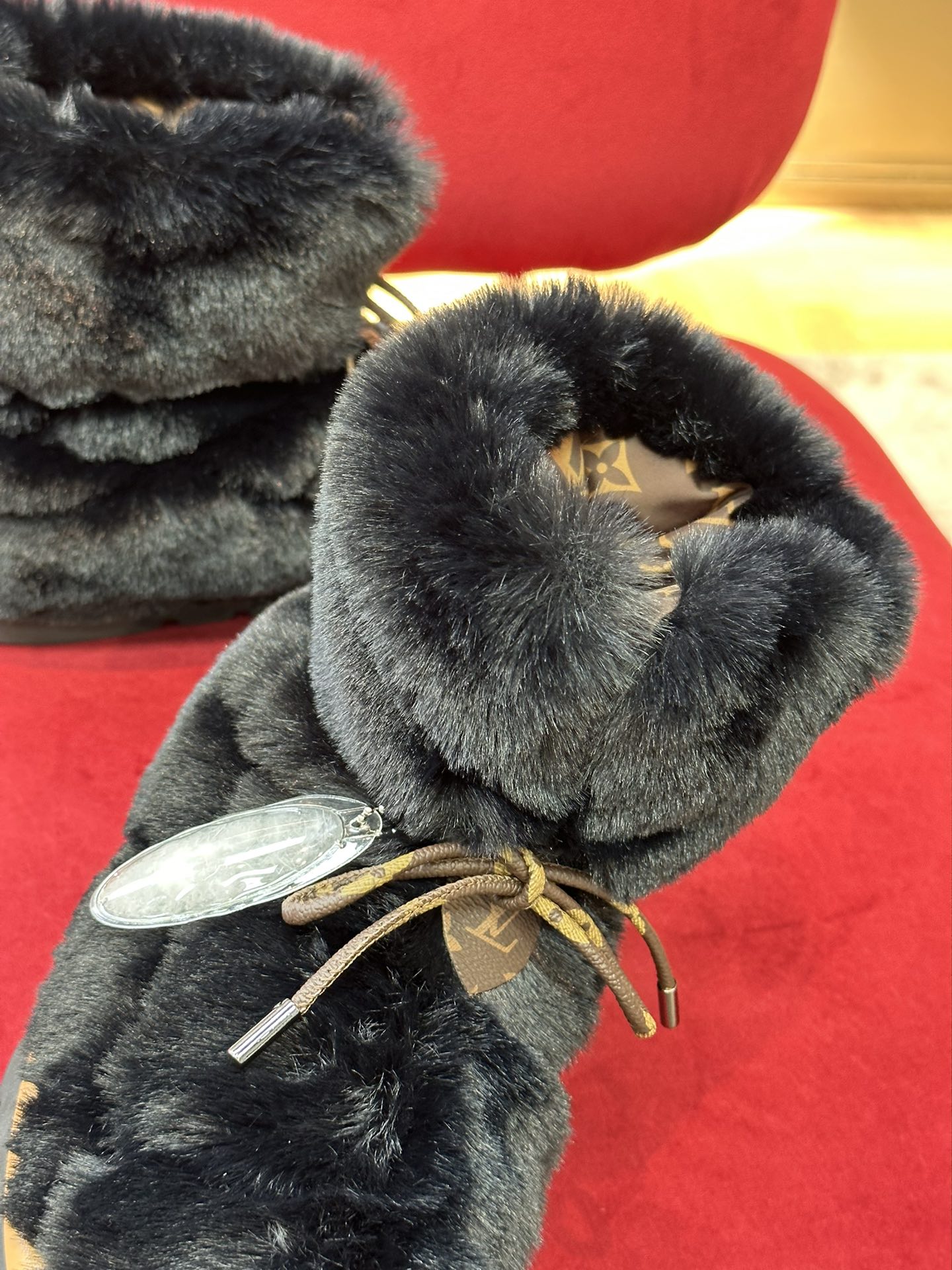 Luxury Shoes - LU-V - 474