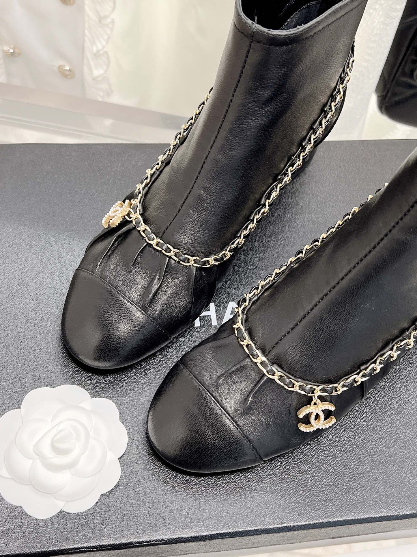 Luxury Shoes Sandals - CHL - 1382