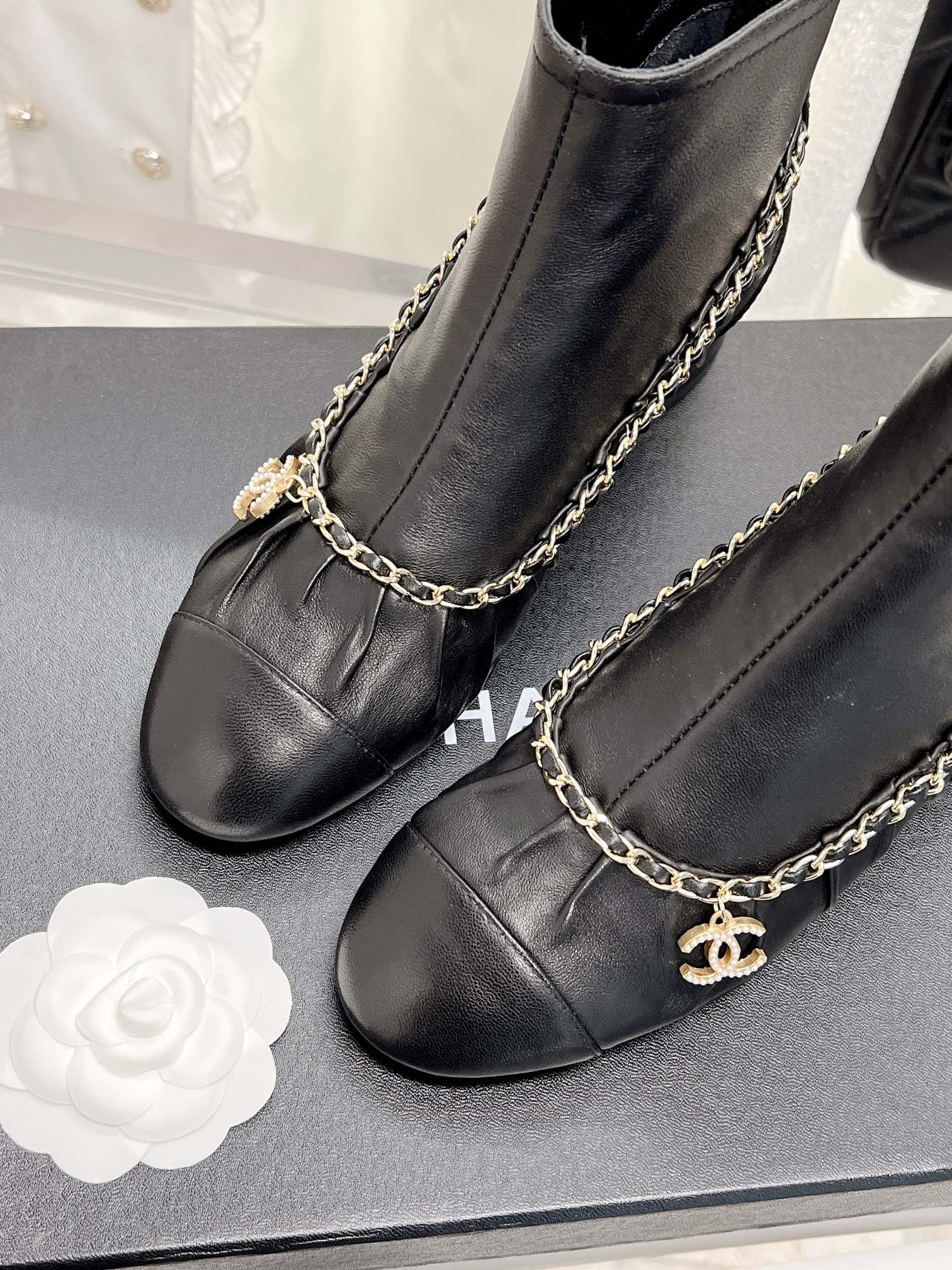 Luxury Shoes Sandals - CHL - 1382