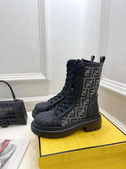 Luxury Shoes - FED - 323