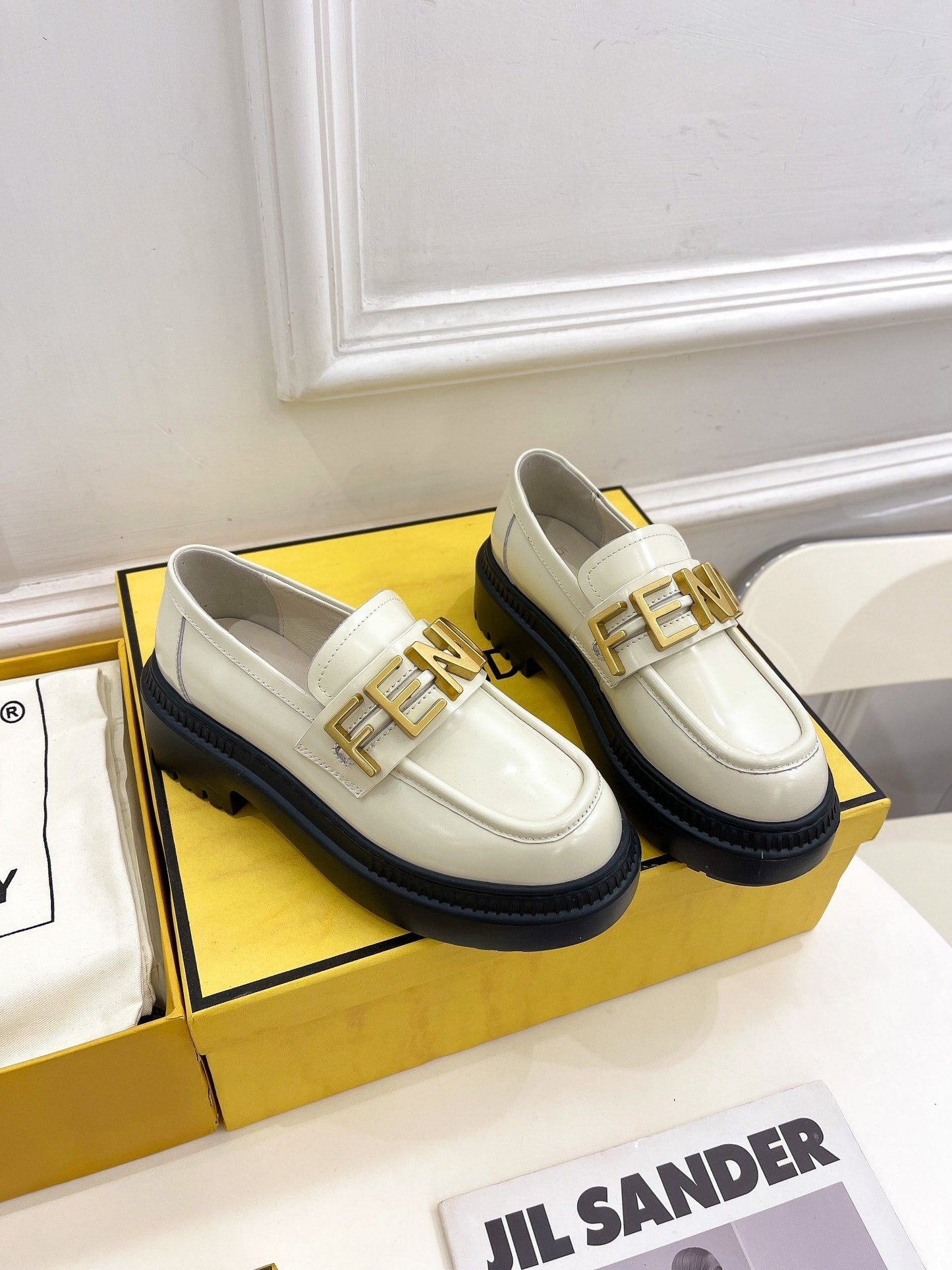 Luxury Shoes - FED - 327