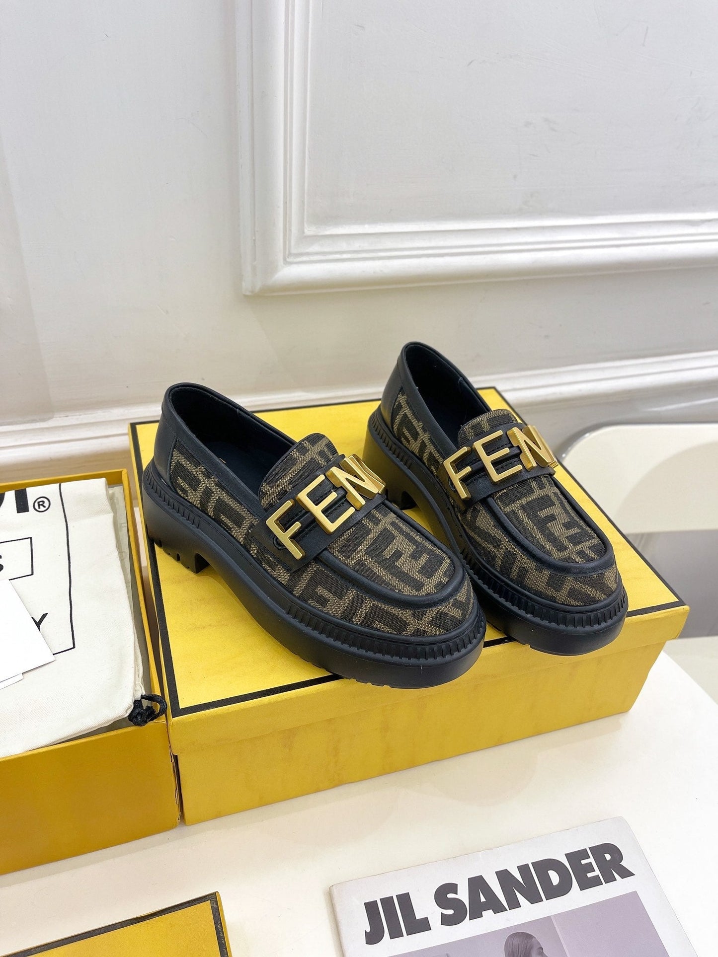 Luxury Shoes - FED - 328