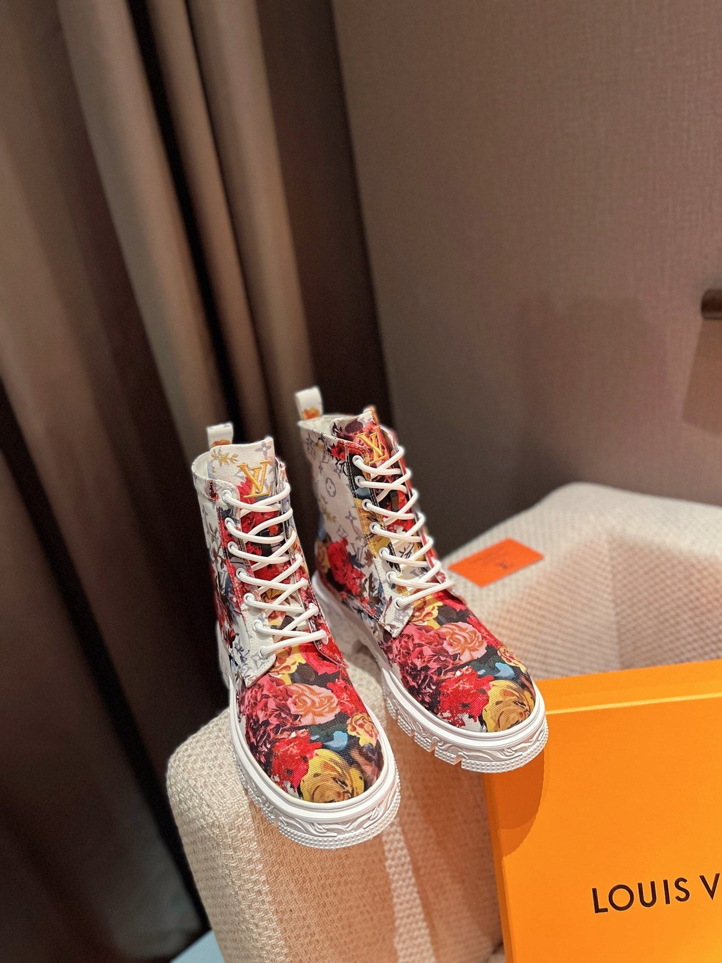 Luxury Shoes - LU-V - 467