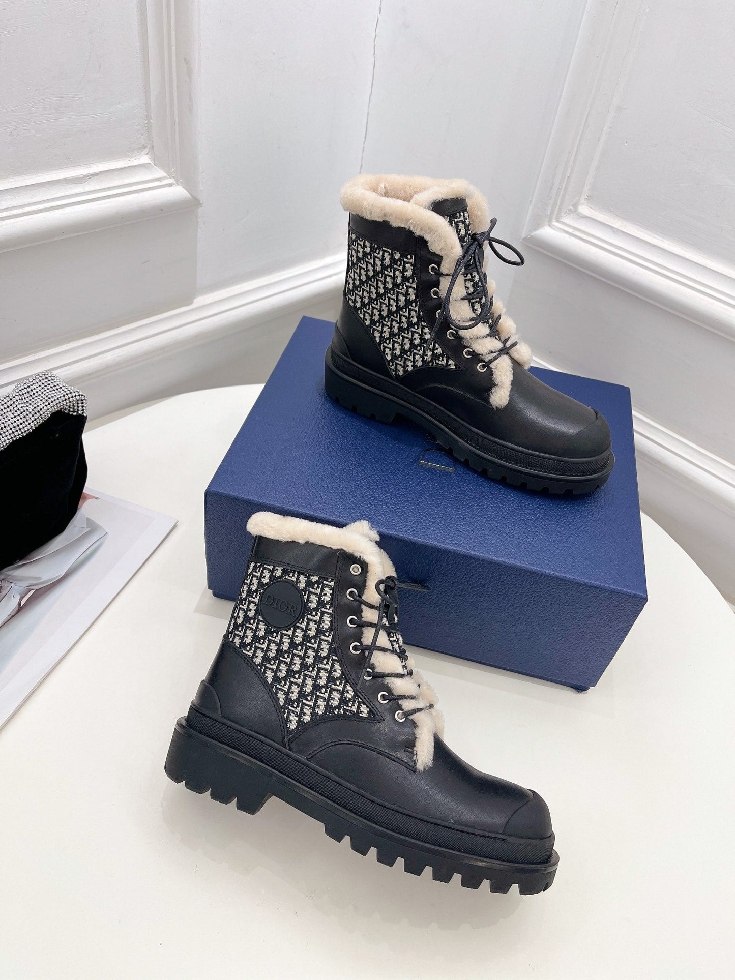 Luxury Shoes - DIR - 806