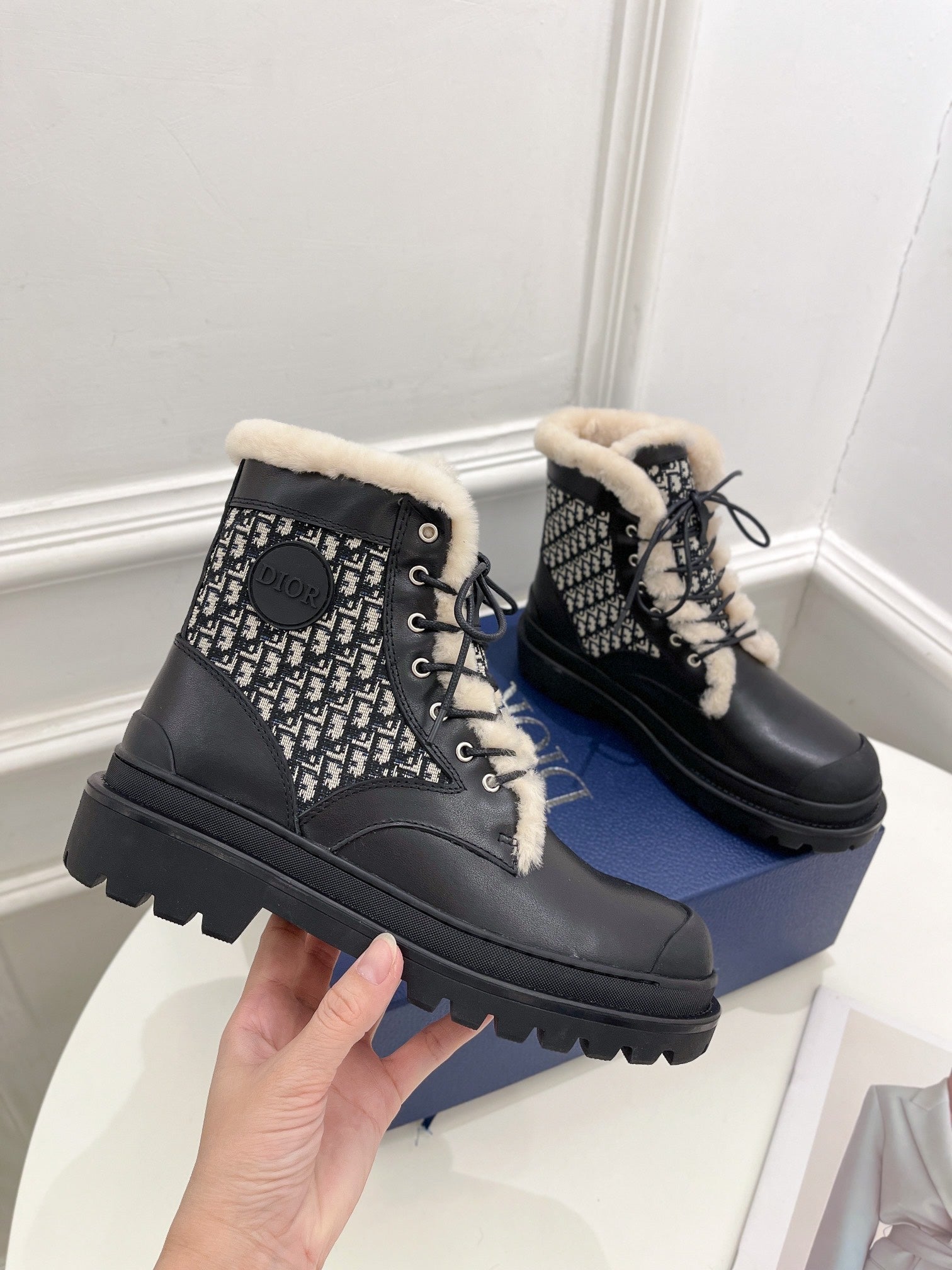 Luxury Shoes - DIR - 806