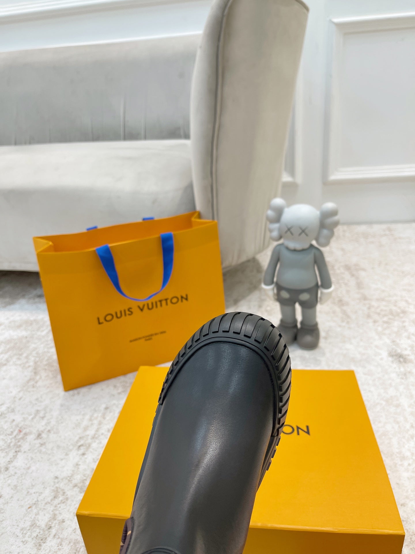 Luxury Shoes - LU-V - 428