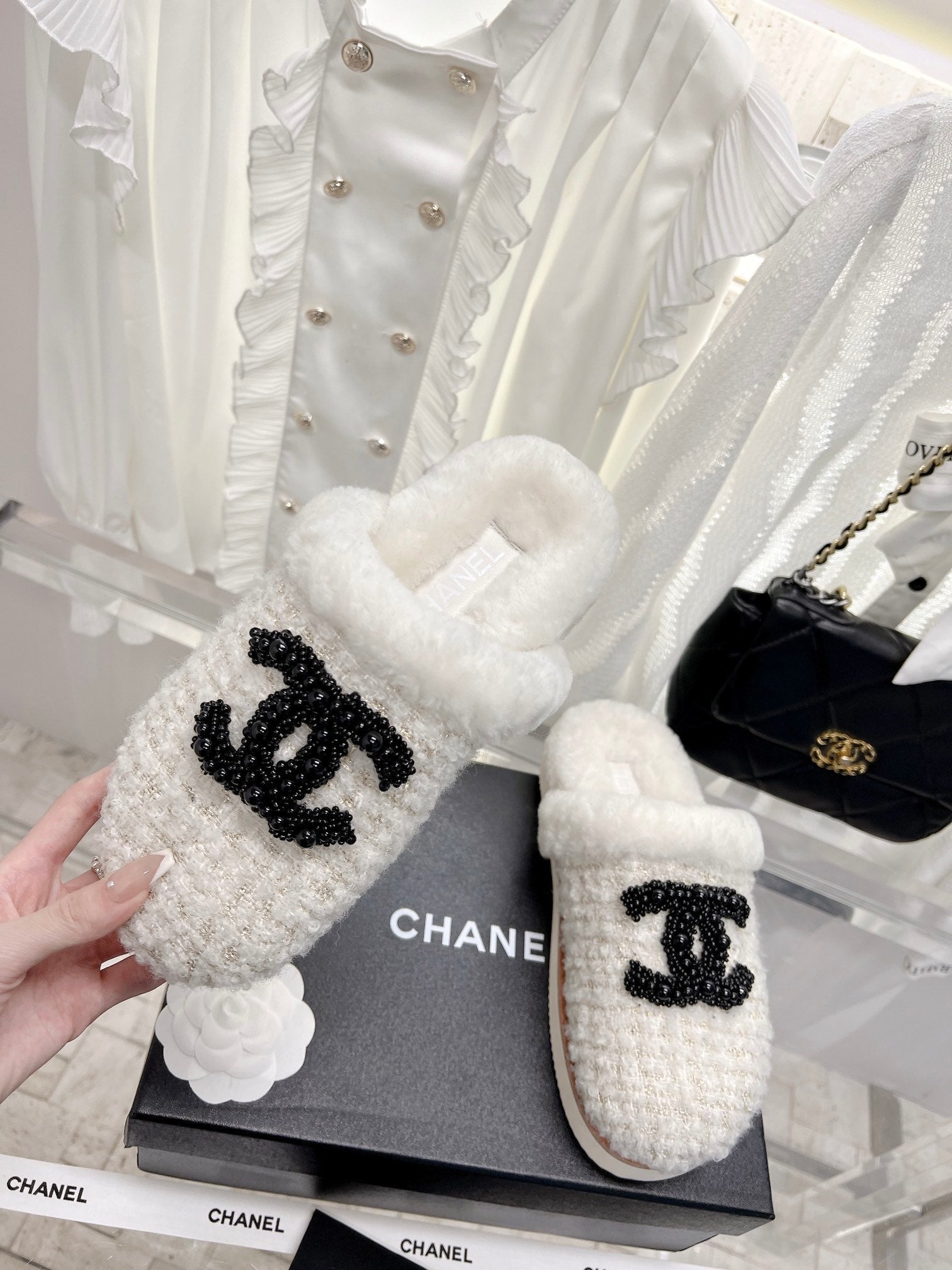 Luxury Shoes Sandals - CHL - 1300