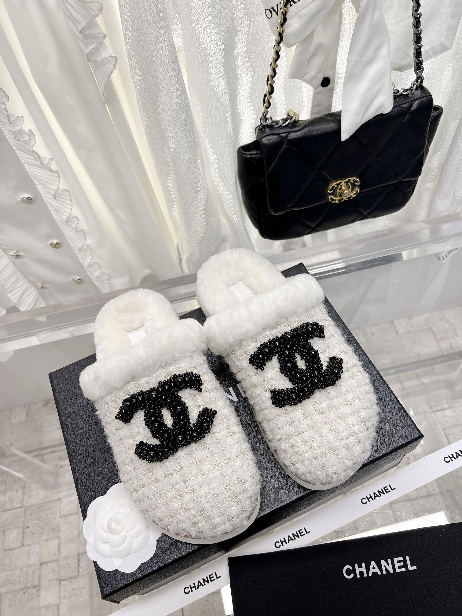 Luxury Shoes Sandals - CHL - 1300