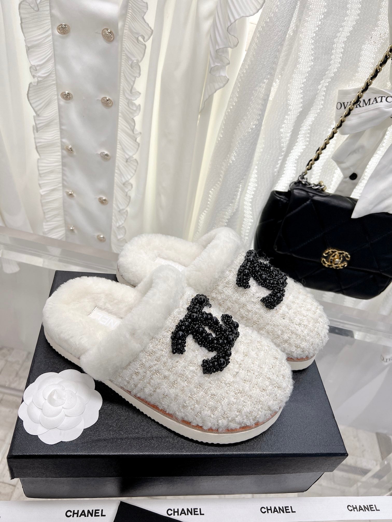 Luxury Shoes Sandals - CHL - 1300