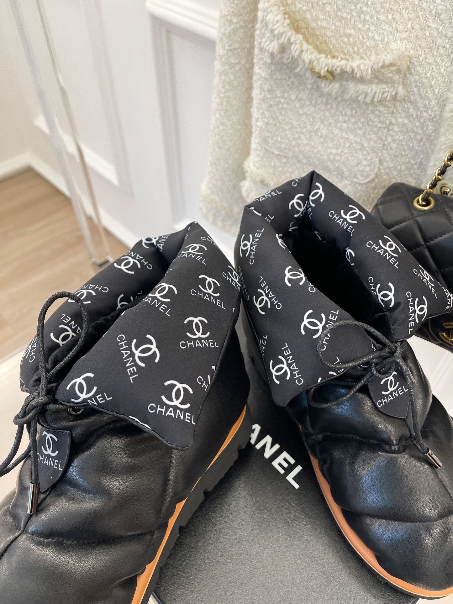 Luxury Shoes - LU-V - 423