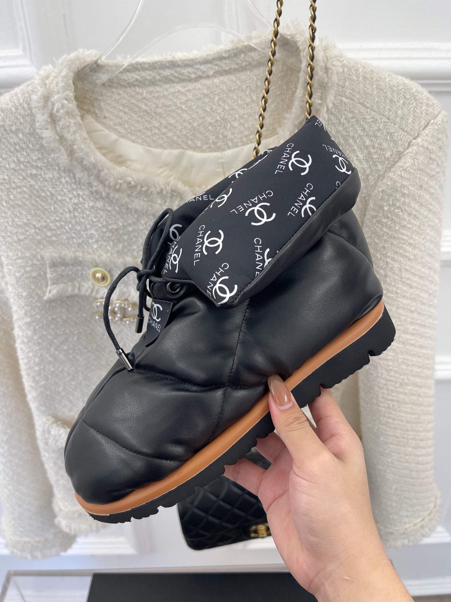 Luxury Shoes - LU-V - 423