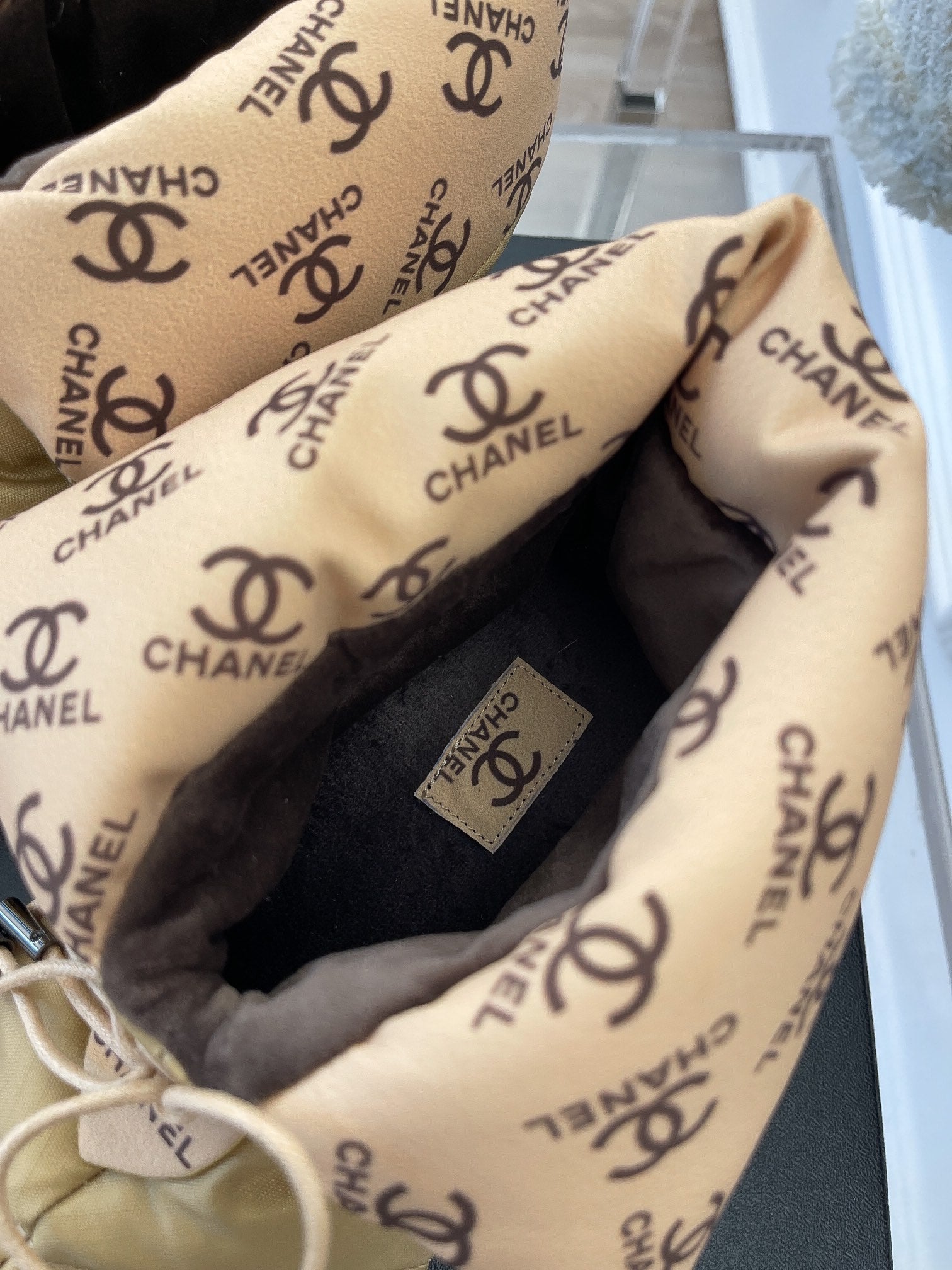 Luxury Shoes - LU-V - 421