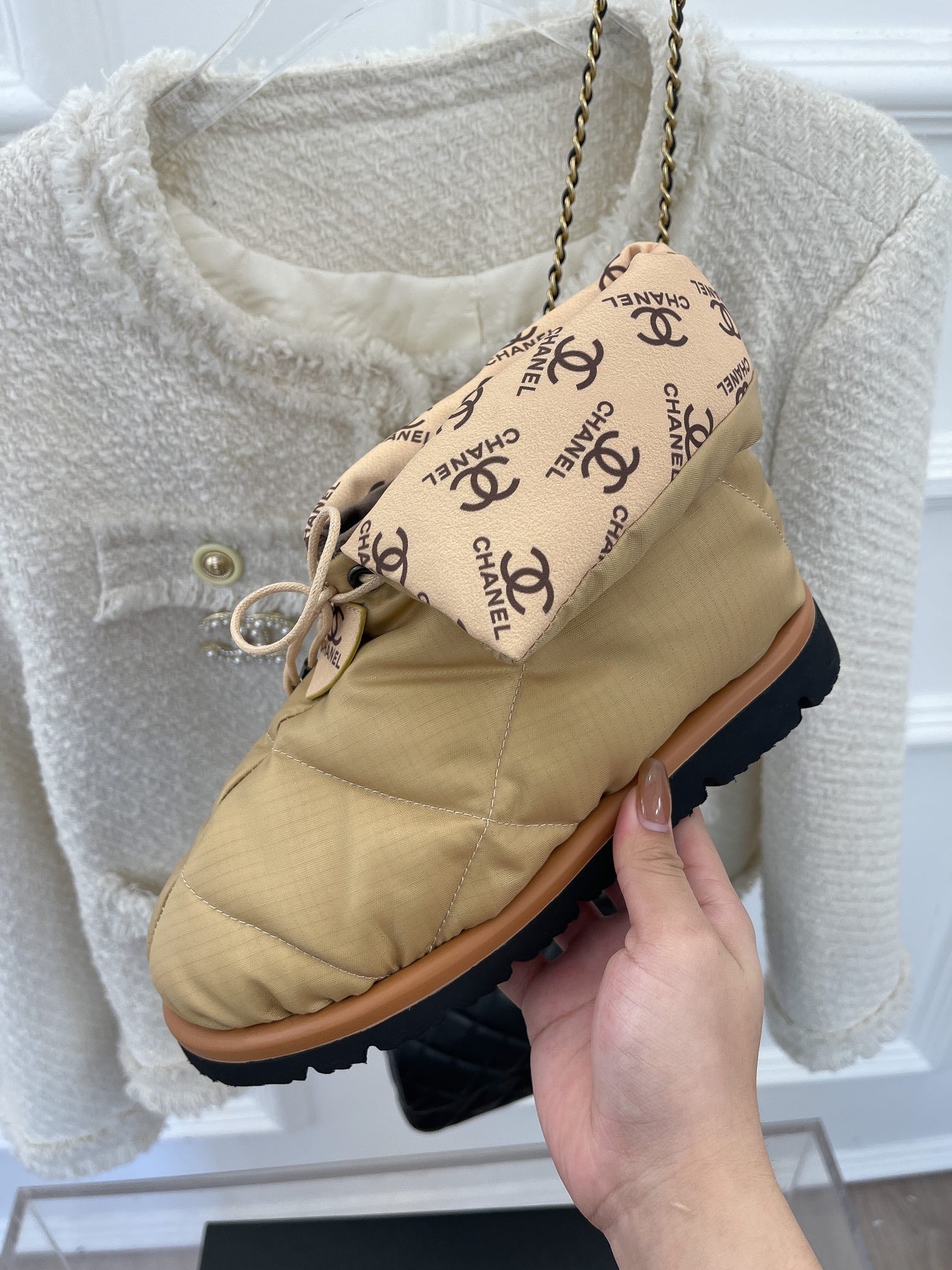 Luxury Shoes - LU-V - 421