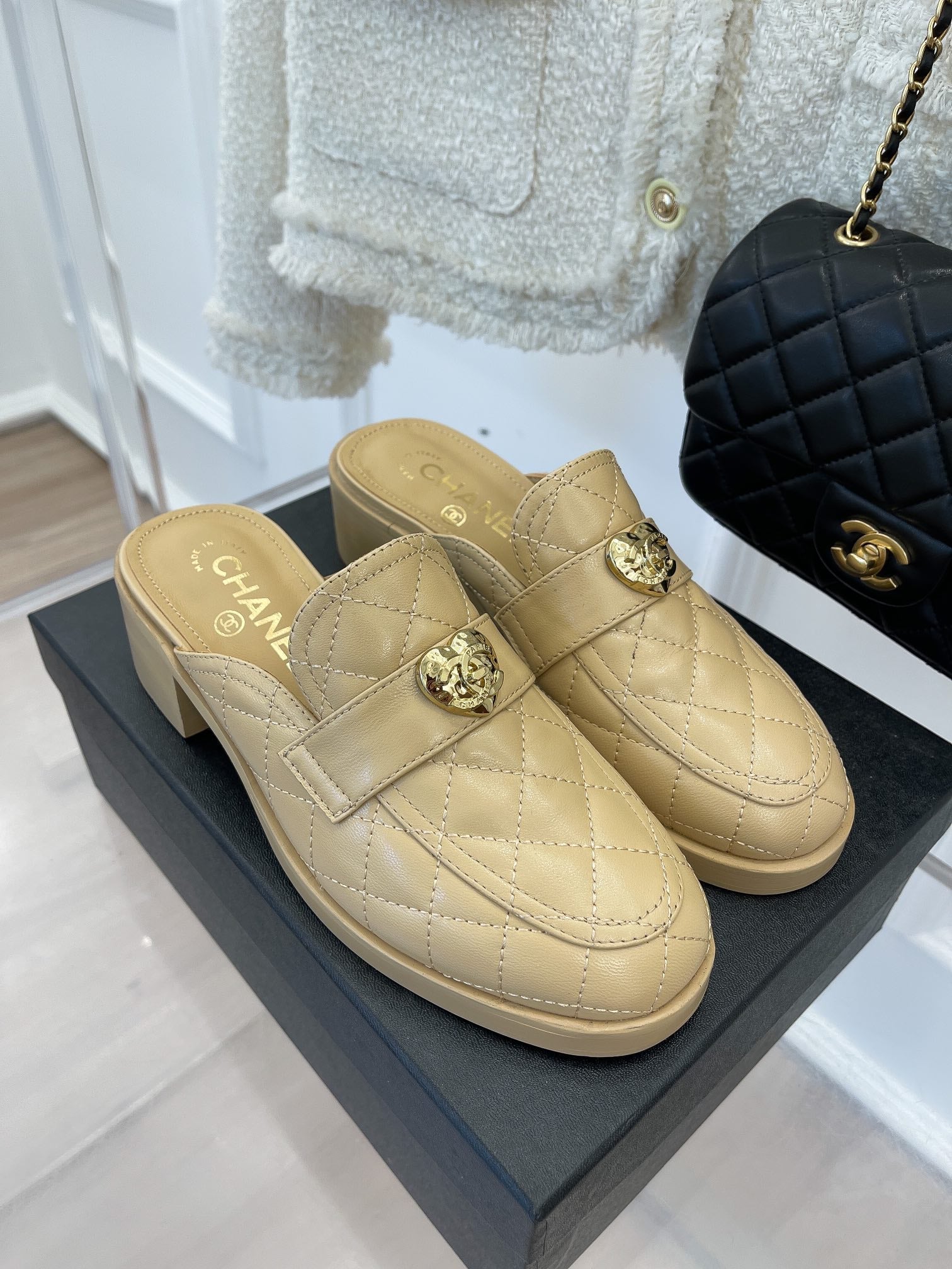 Luxury Shoes Sandals - CHL - 1233