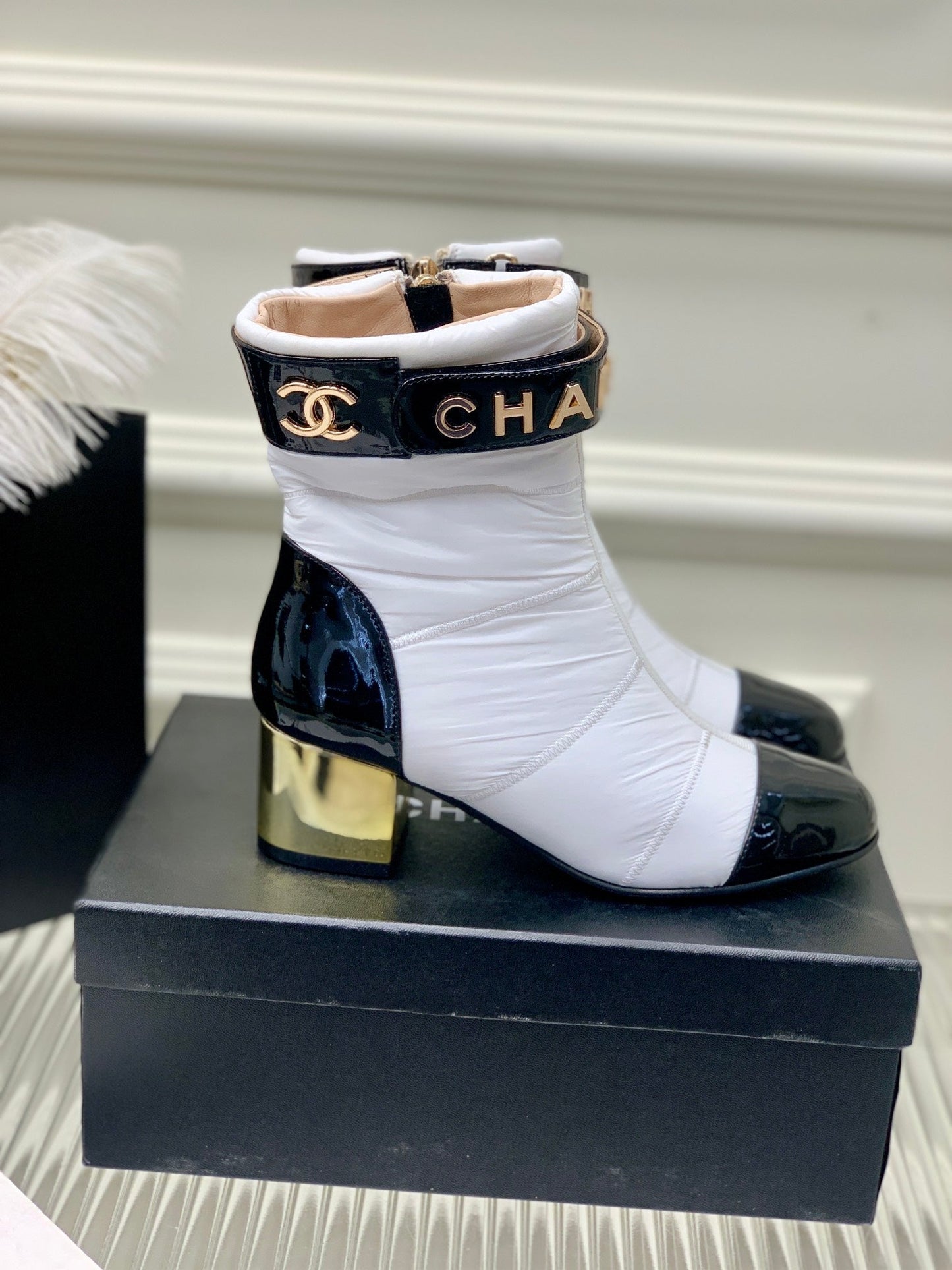 Luxury Shoes Sandals - CHL - 1237