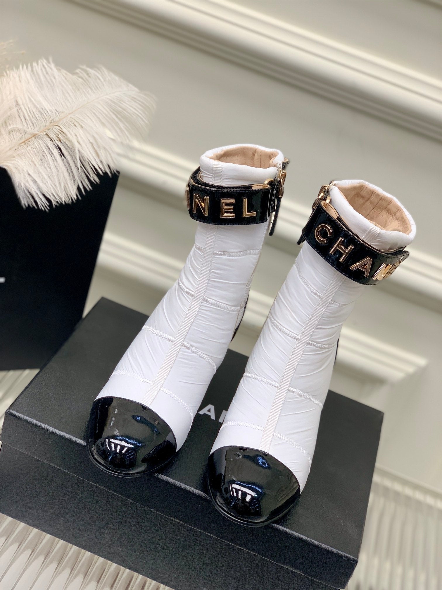 Luxury Shoes Sandals - CHL - 1237