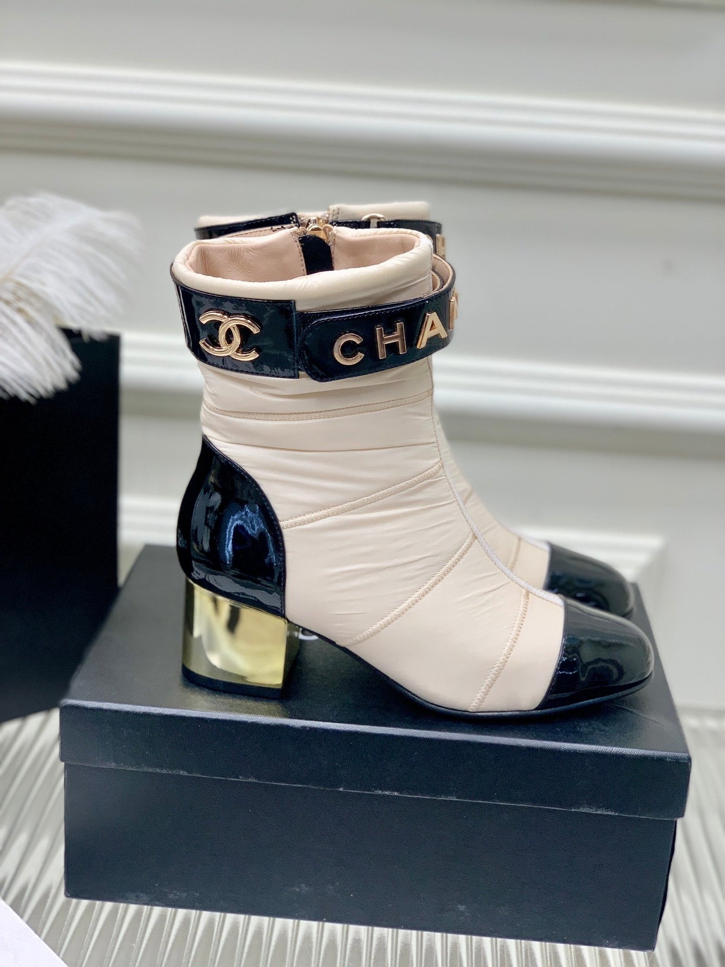 Luxury Shoes Sandals - CHL - 1236