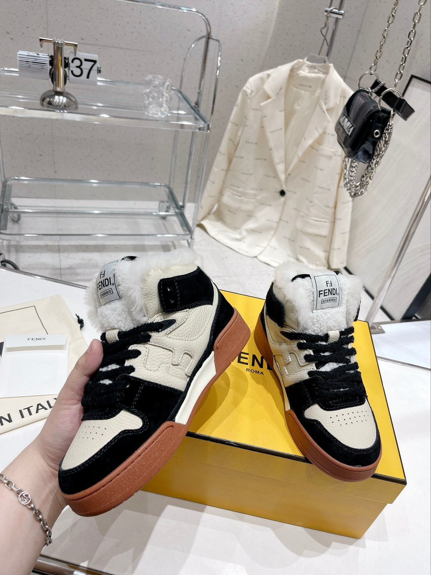 Luxury Shoes - FED - 259