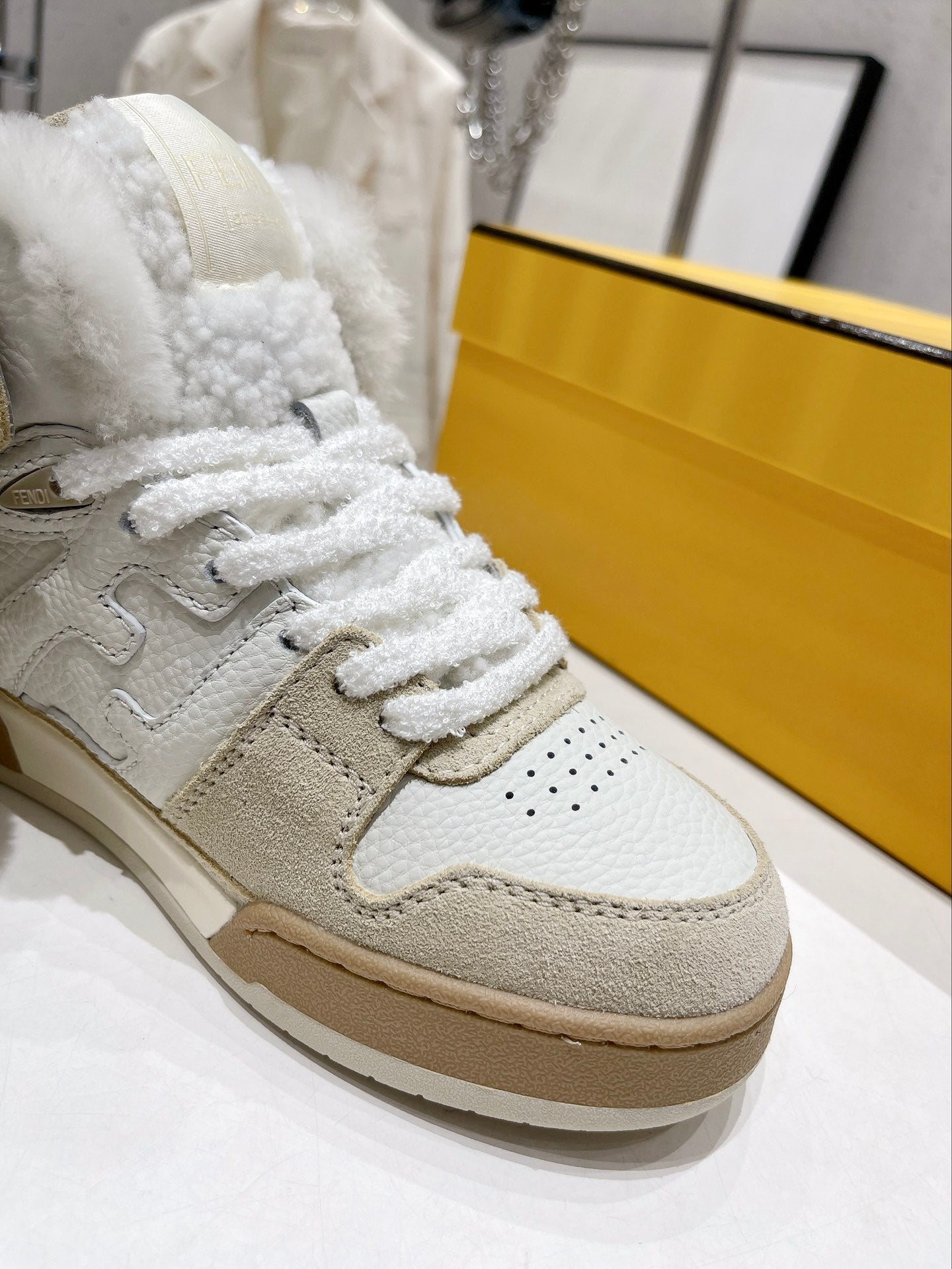 Luxury Shoes - FED - 257