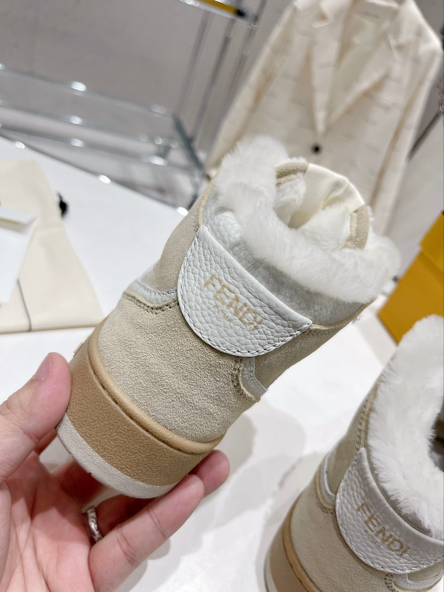 Luxury Shoes - FED - 257