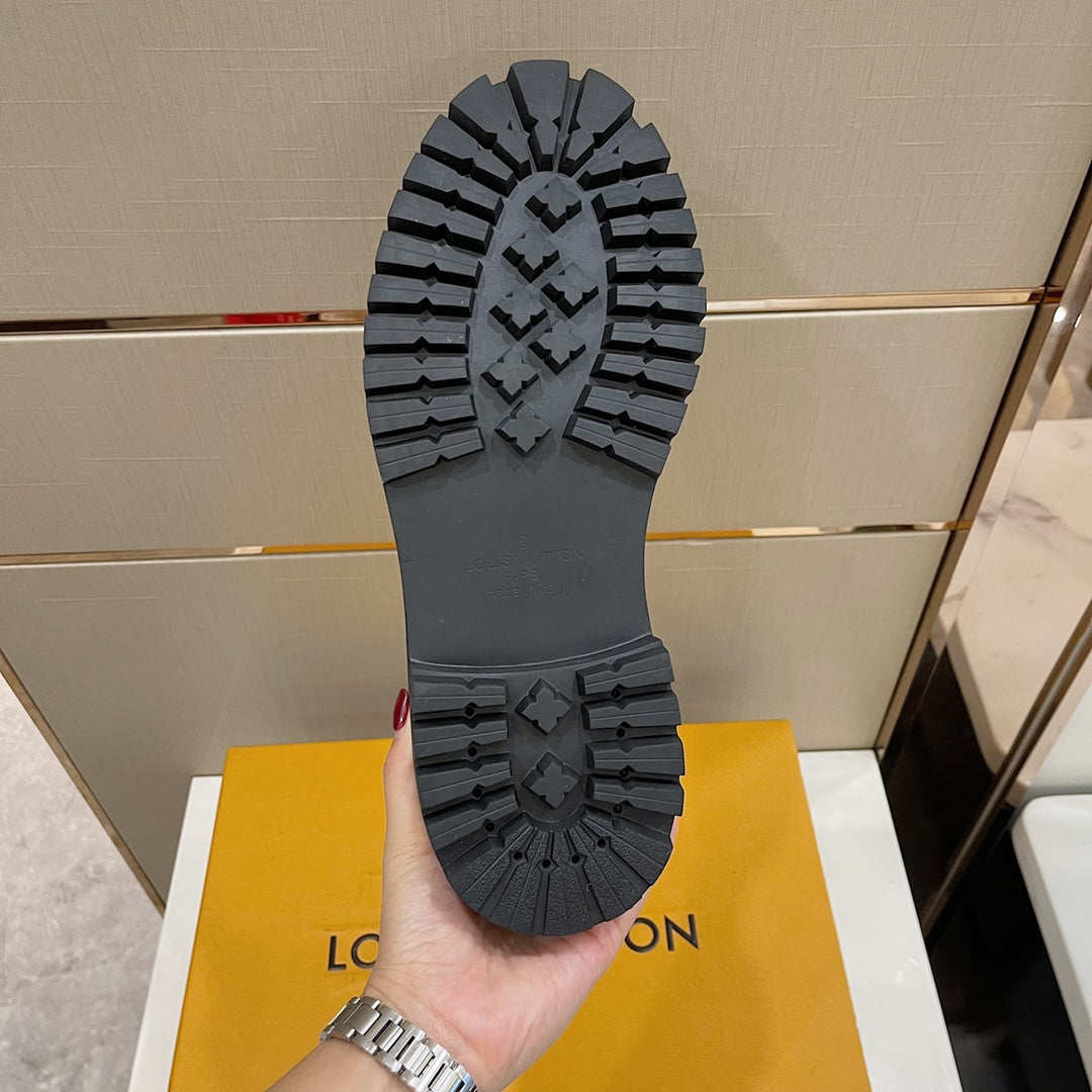 Luxury Shoes - LU-V - 412