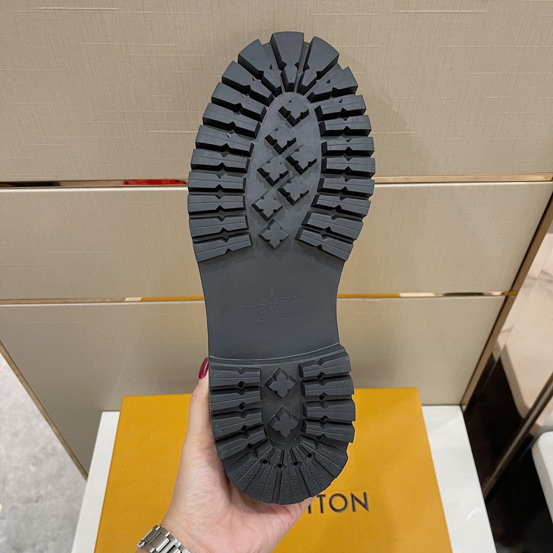 Luxury Shoes - LU-V - 408