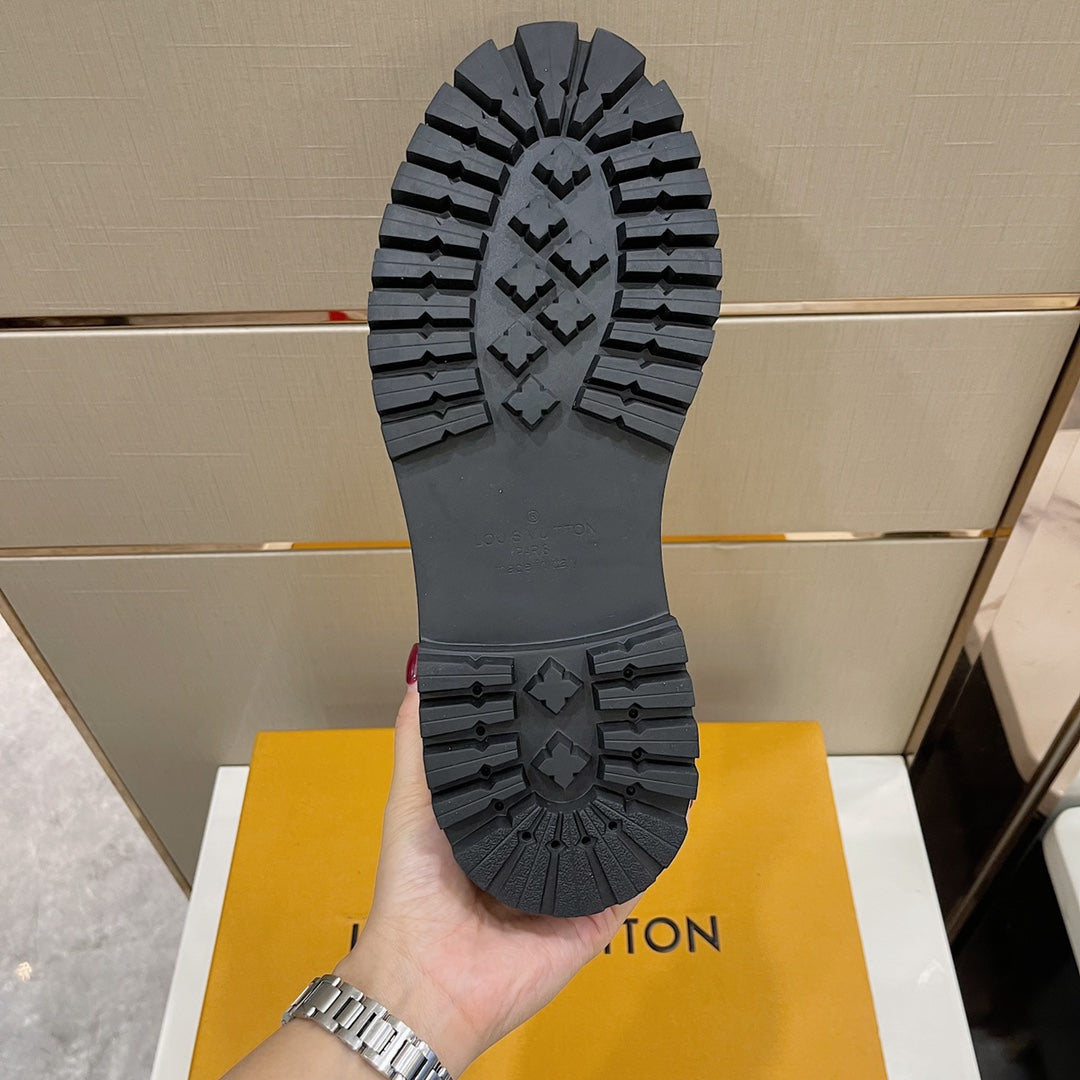 Luxury Shoes - LU-V - 405