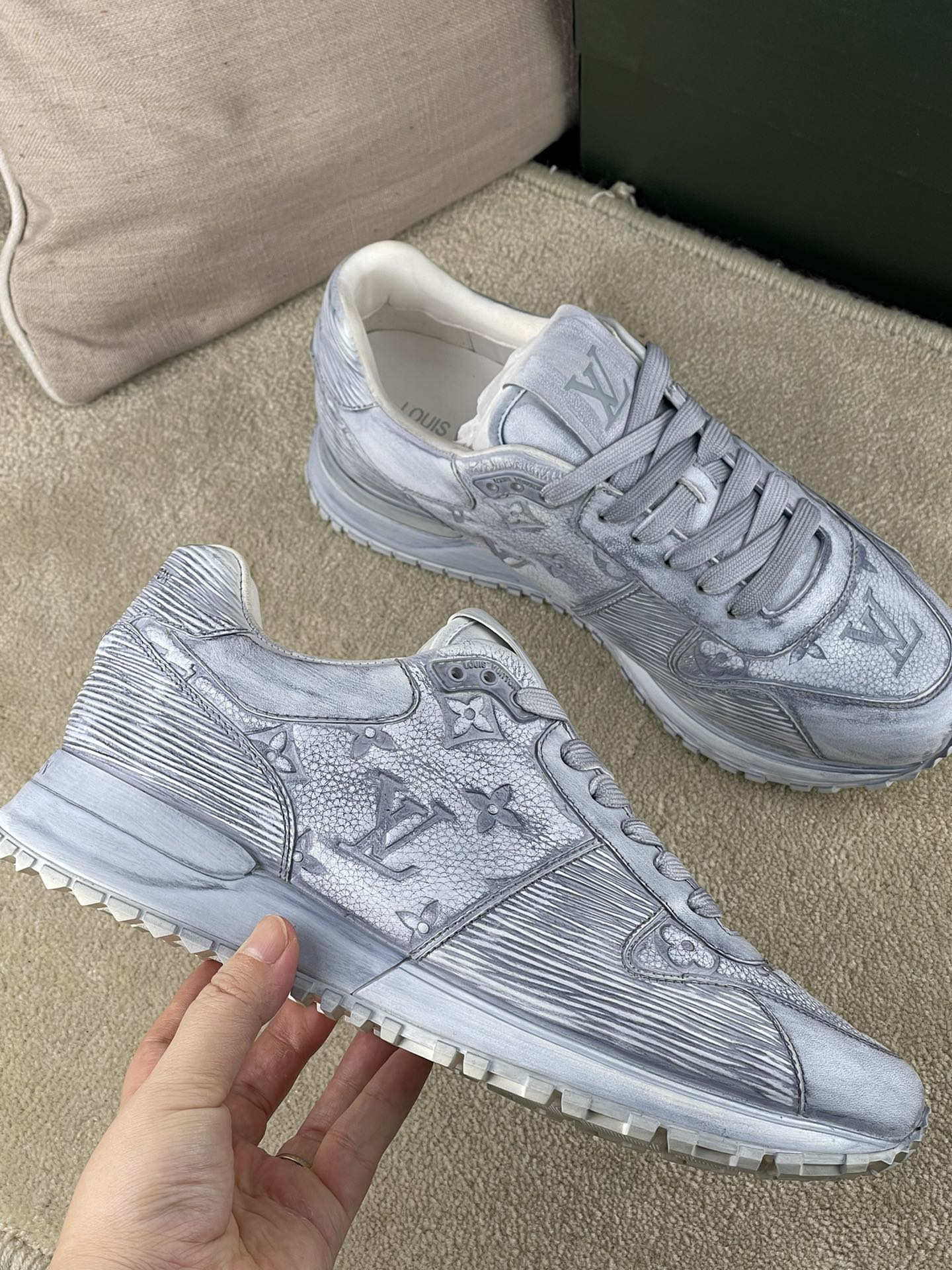 Luxury Shoes - LU-V - 401