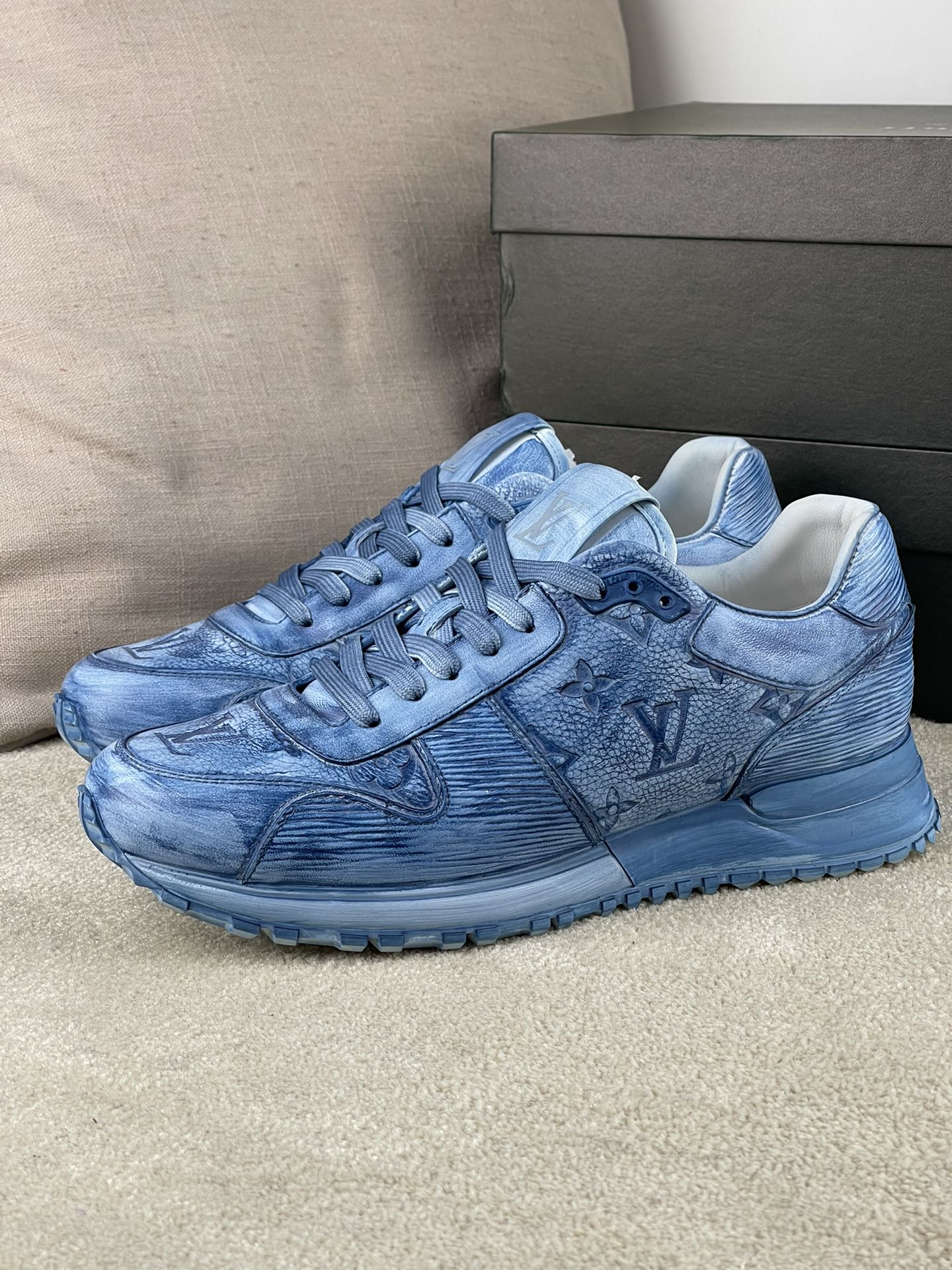 Luxury Shoes - LU-V - 402