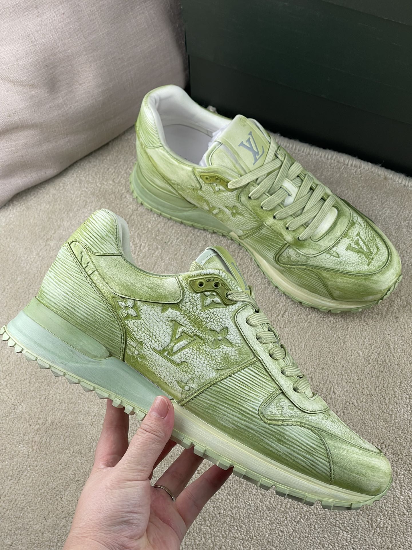 Luxury Shoes - LU-V - 403