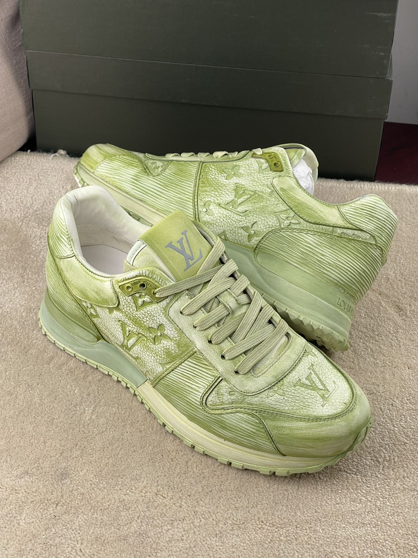 Luxury Shoes - LU-V - 403