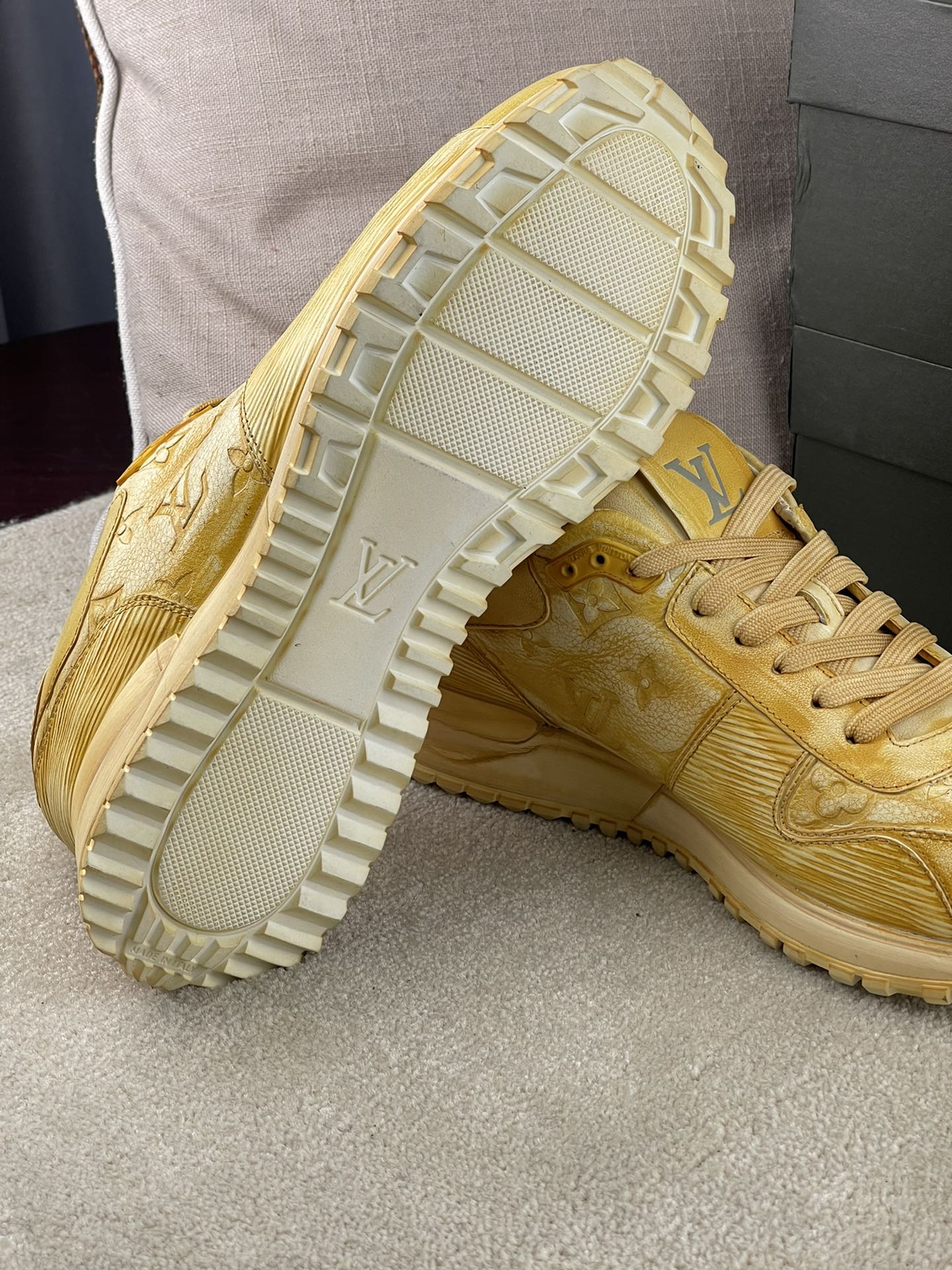 Luxury Shoes - LU-V - 404