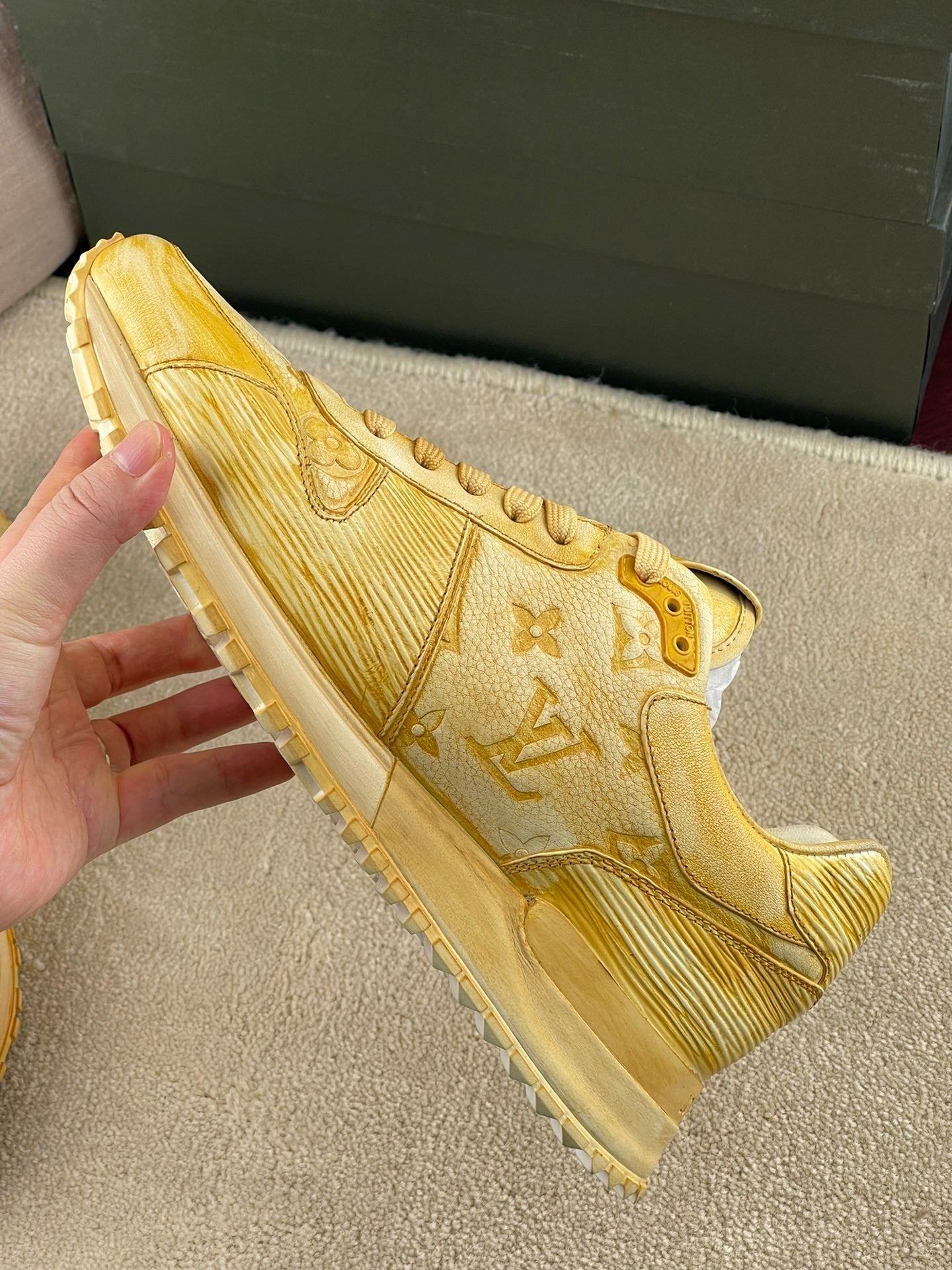 Luxury Shoes - LU-V - 404