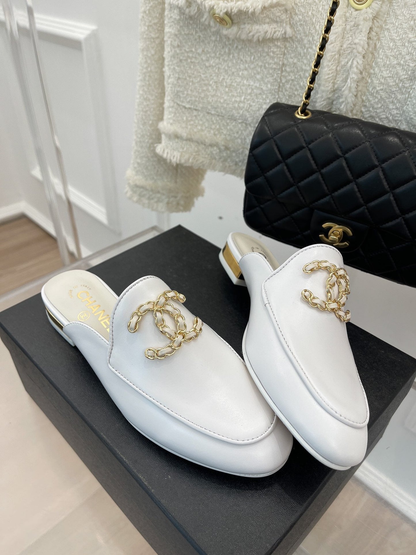 Luxury Shoes Sandals - CHL - 1212