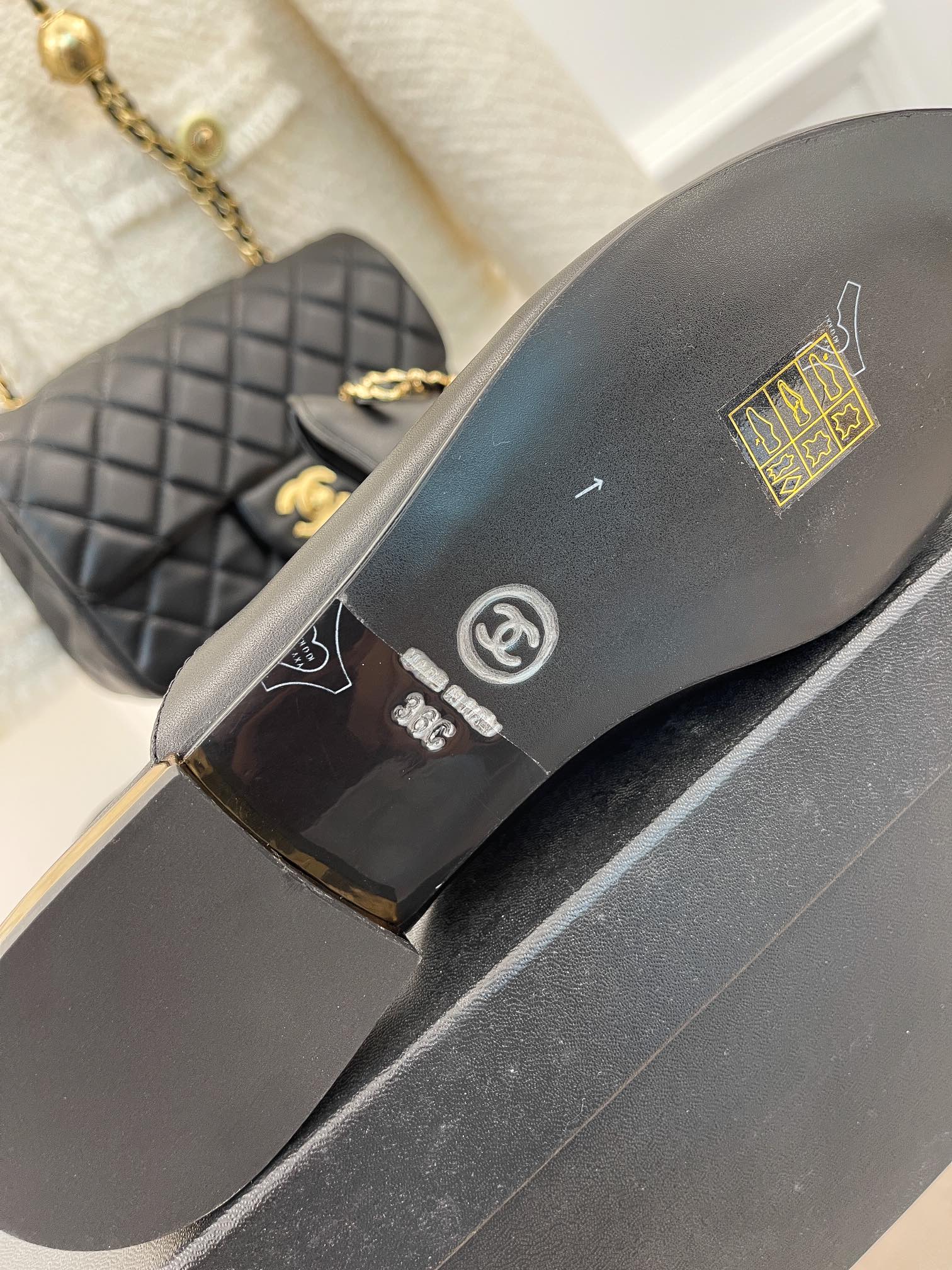 Luxury Shoes Sandals - CHL - 1214