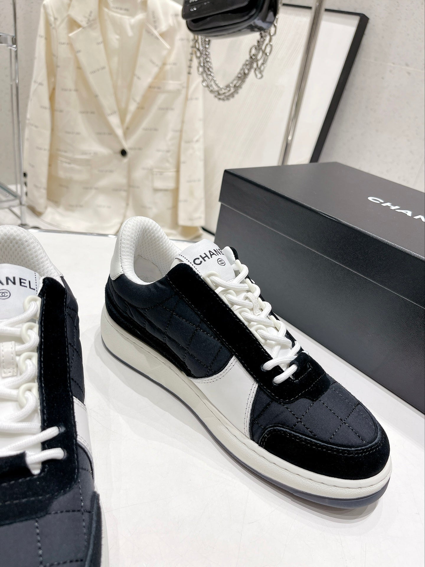 Luxury Shoes Sandals - CHL - 1211