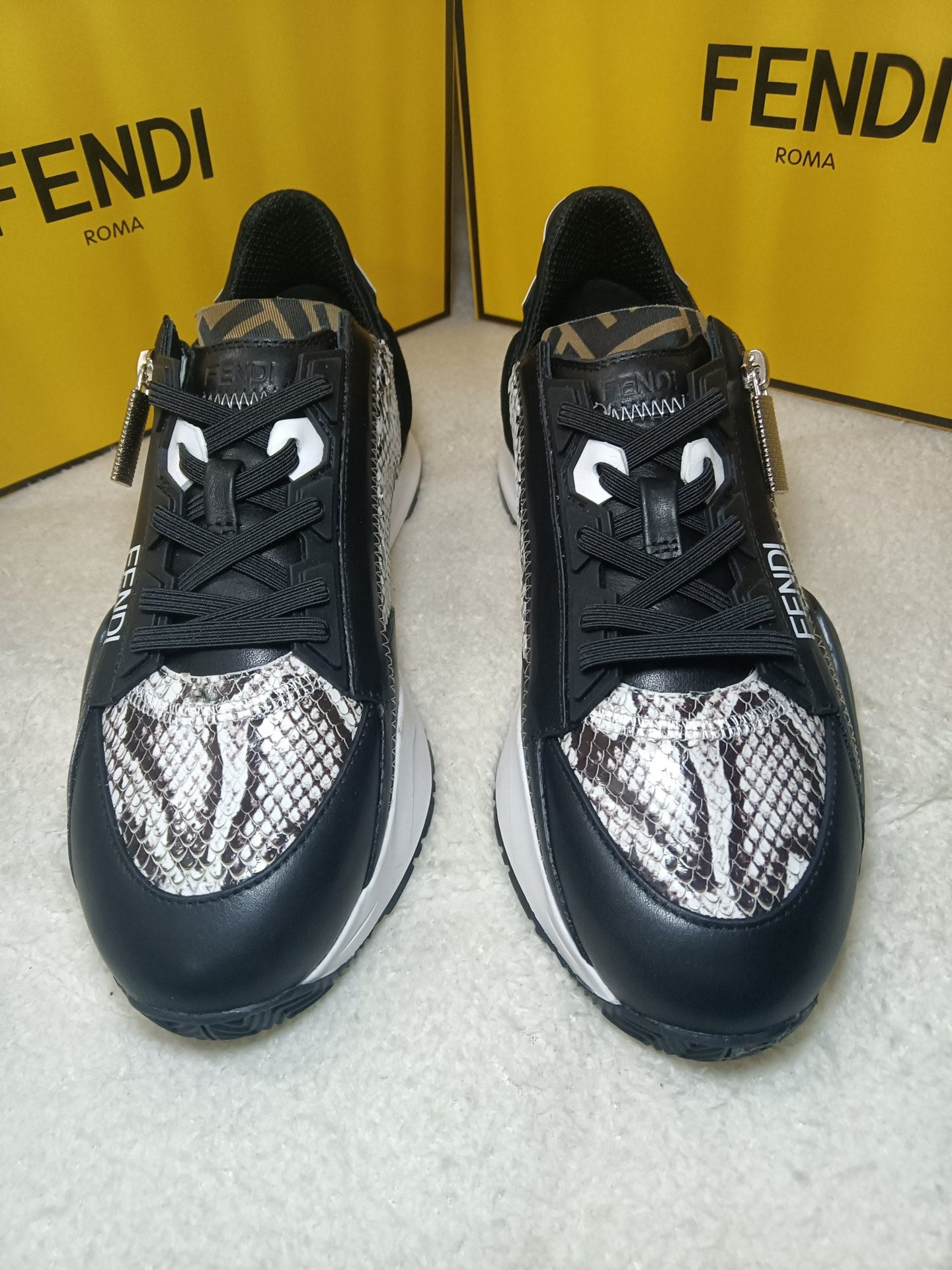 Luxury Shoes - FED - 298