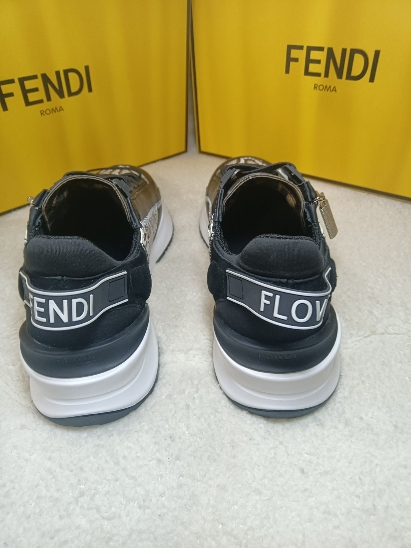 Luxury Shoes - FED - 298