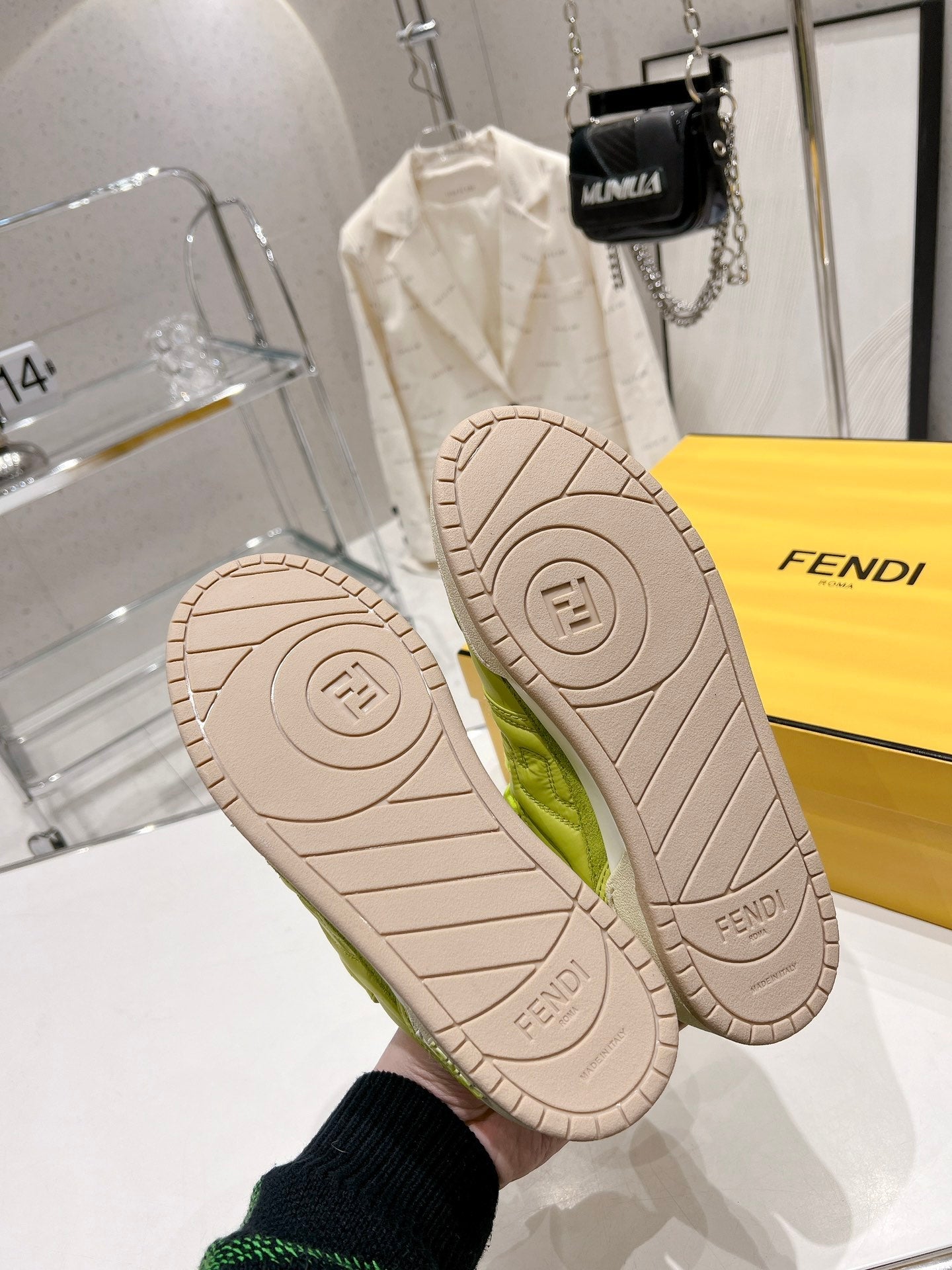 Luxury Shoes - FED - 245