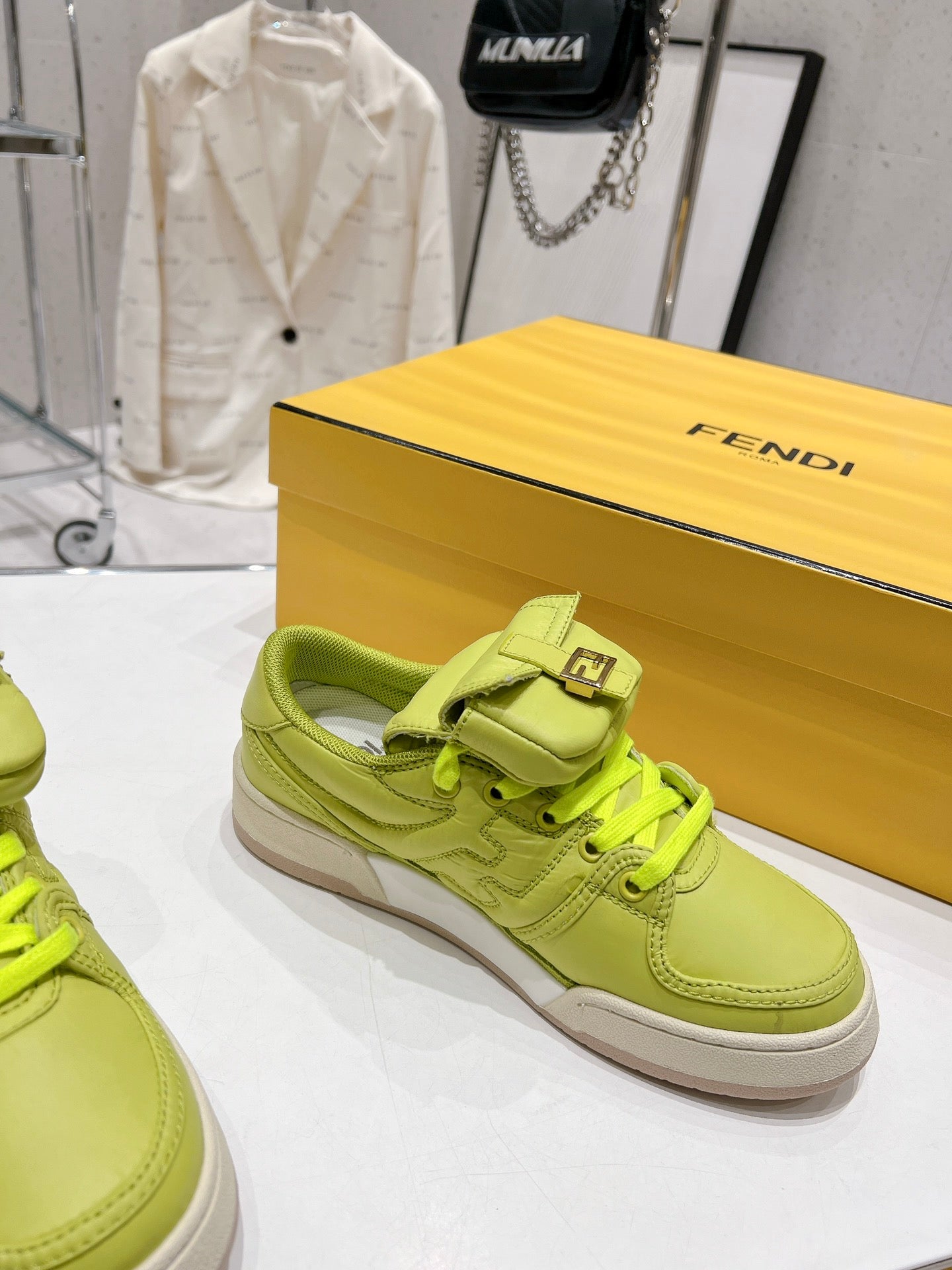 Luxury Shoes - FED - 245