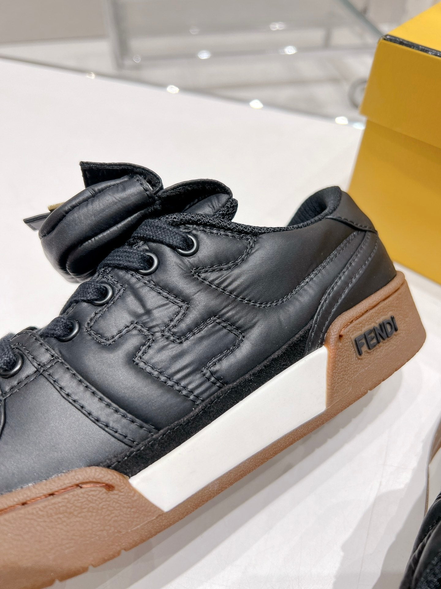 Luxury Shoes - FED - 248