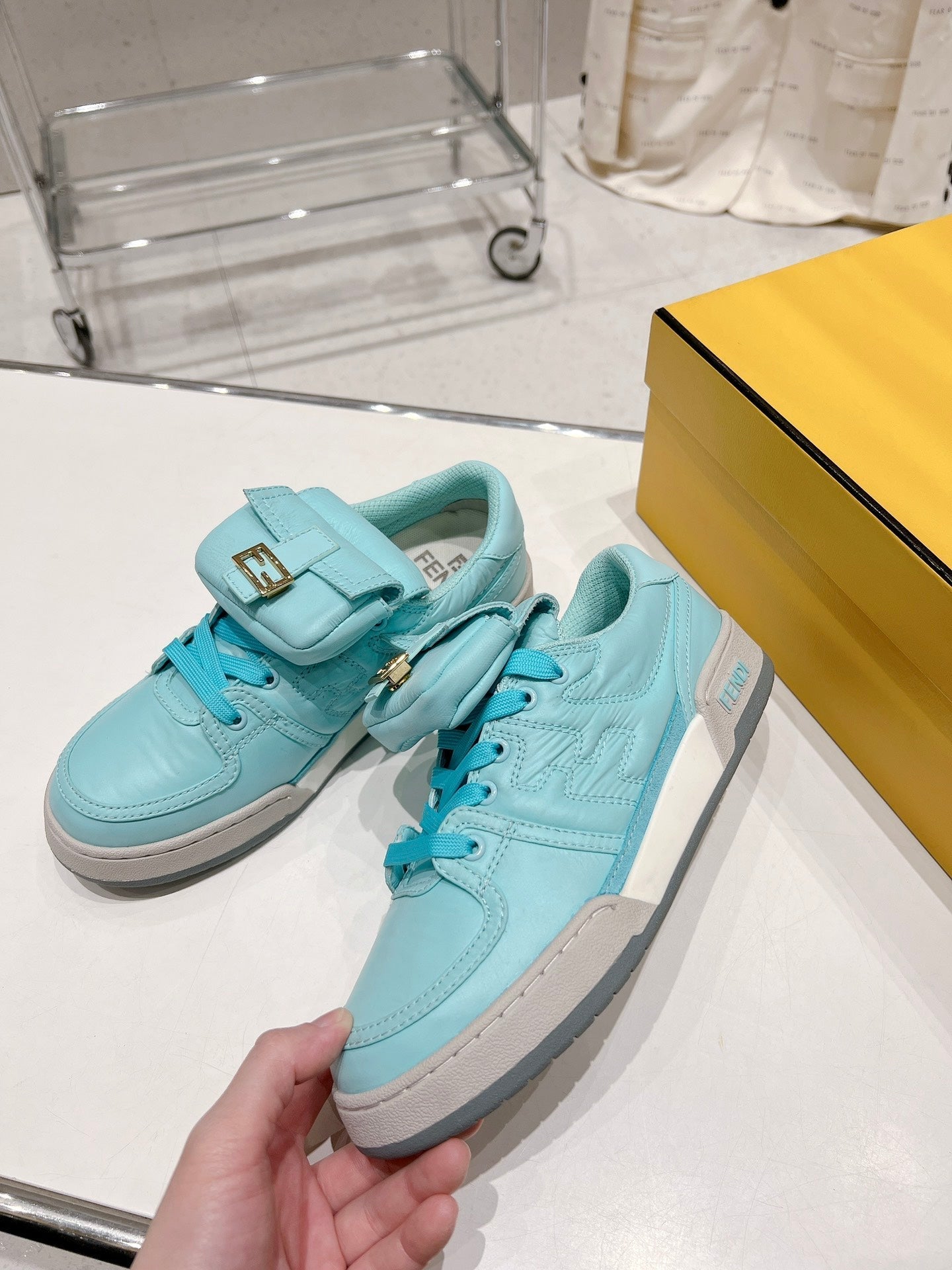 Luxury Shoes - FED - 250