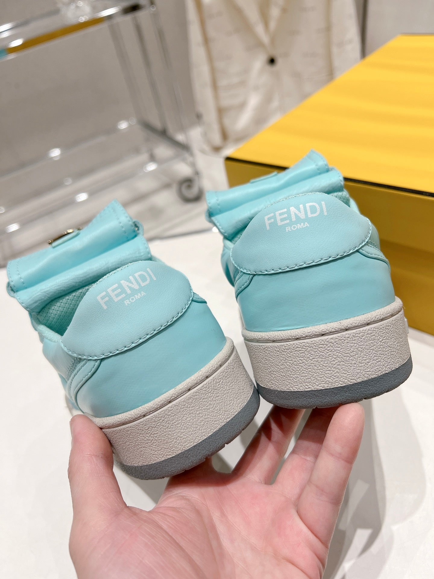 Luxury Shoes - FED - 250