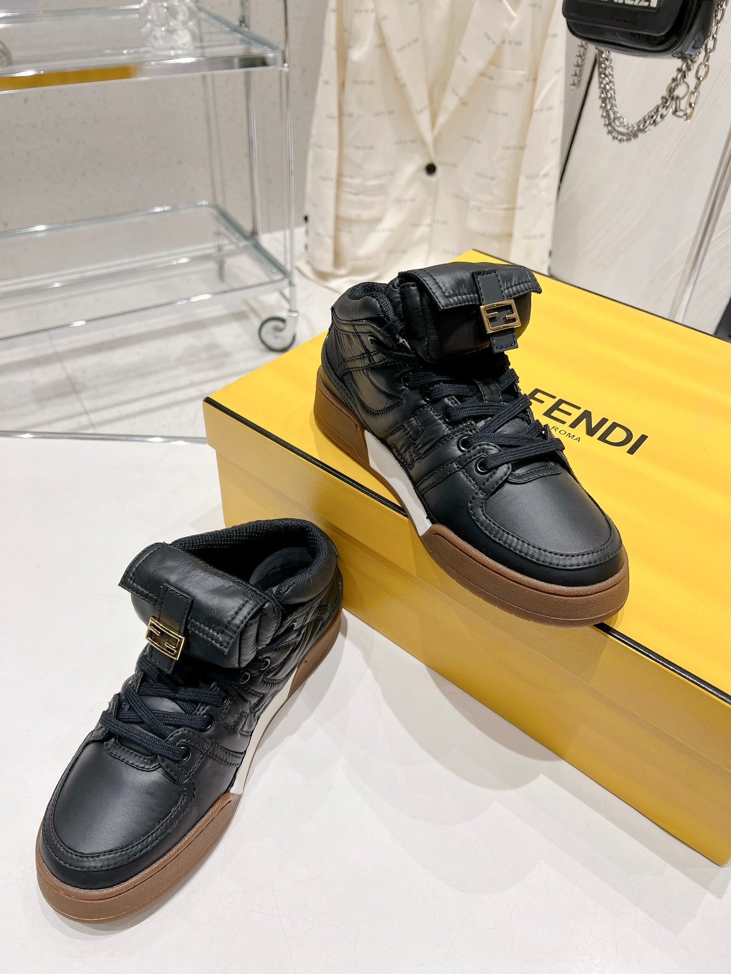 Luxury Shoes - FED - 251