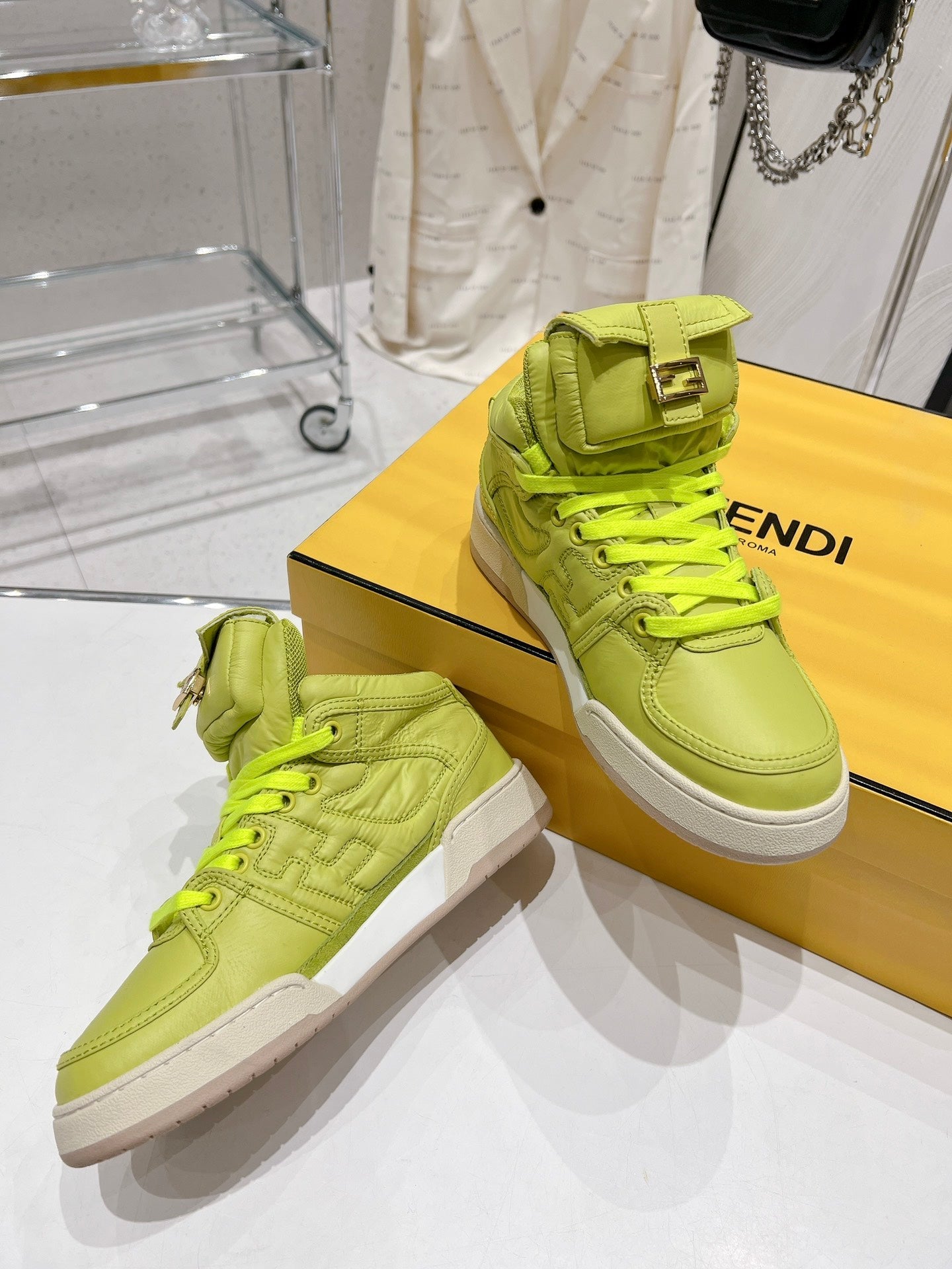 Luxury Shoes - FED - 252