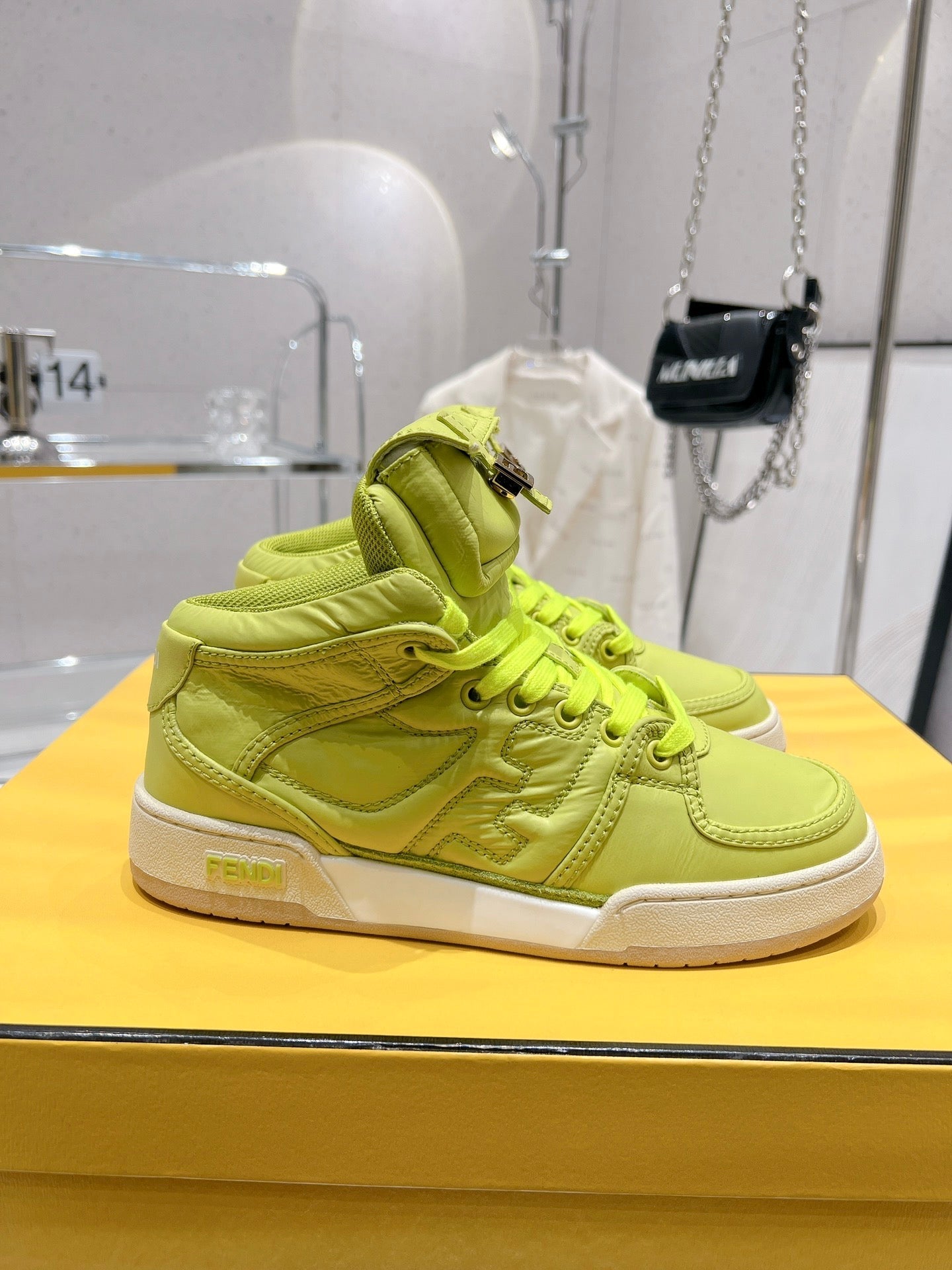 Luxury Shoes - FED - 252